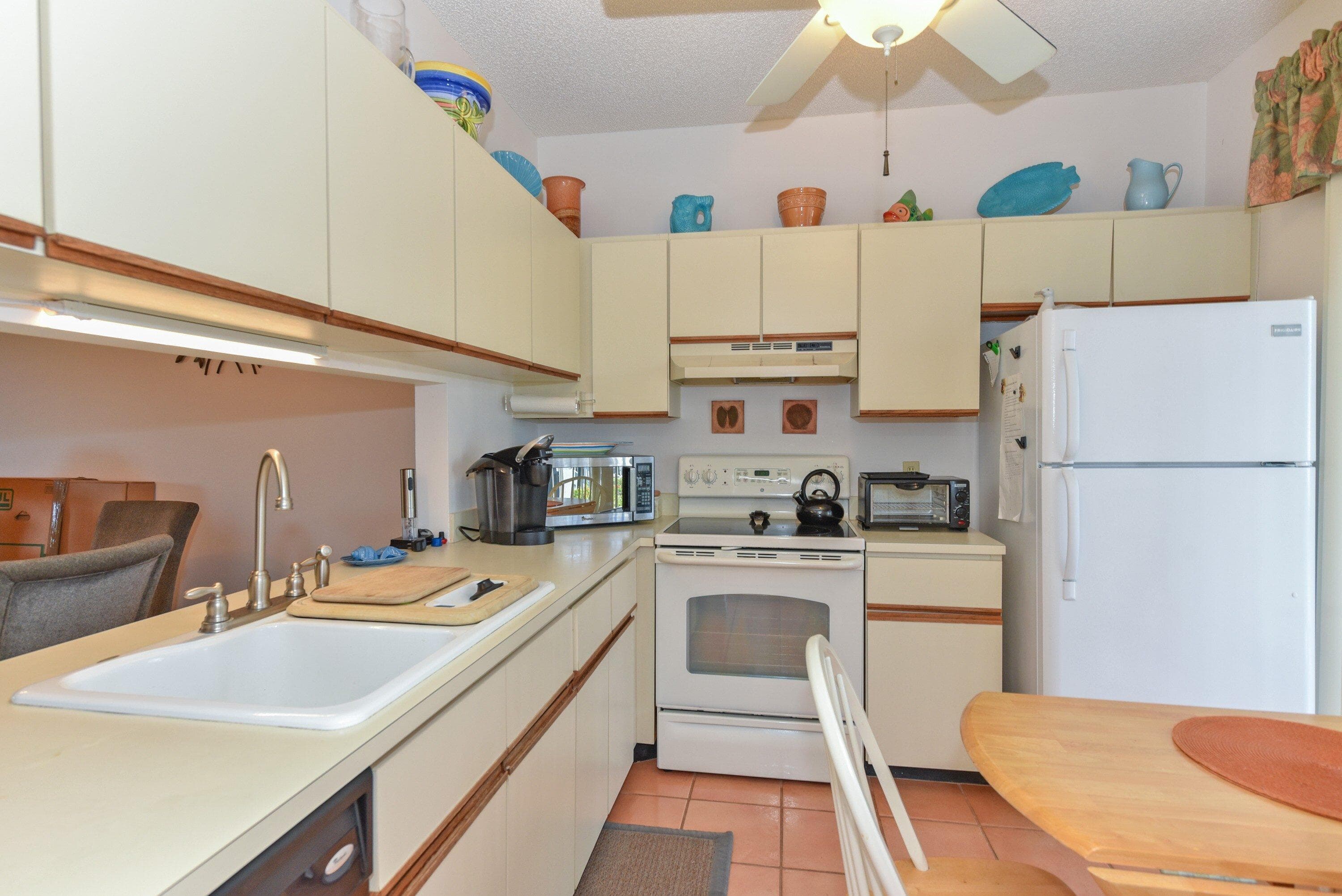 1637 NE Nautical Place 802, Jensen Beach, FL 34957 — photo 6 of 33