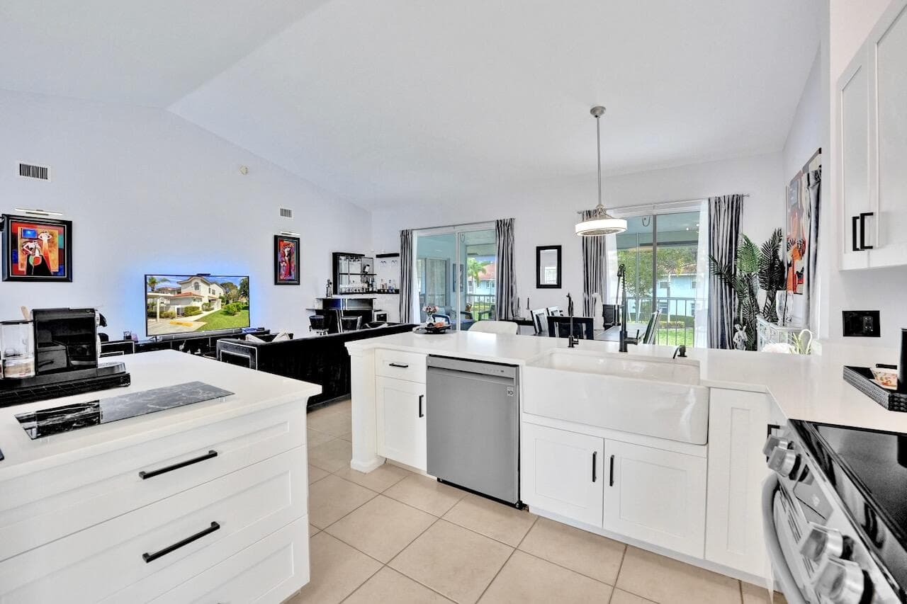 7669 Springwater Place 202, Boynton Beach, FL 33437 — photo 35 of 60