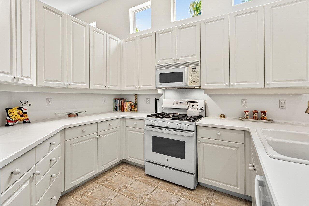 201 Sunset Bay Court, Palm Beach Gardens, FL 33418 — photo 19 of 74