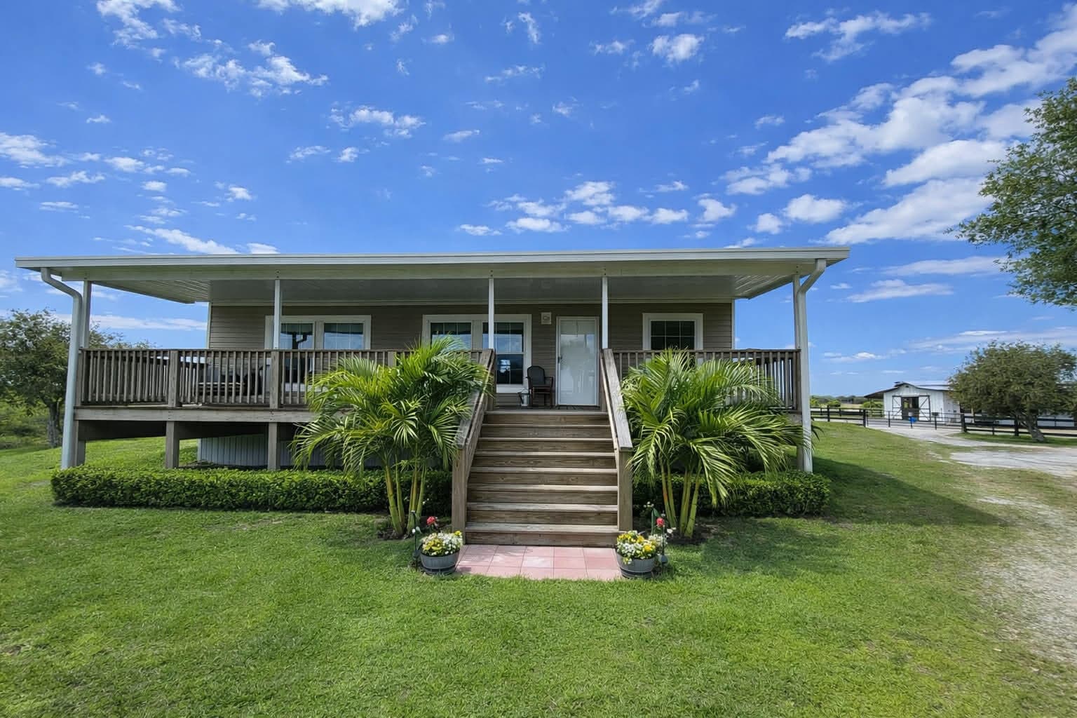 8121 NW 58th Lane, Okeechobee, FL 34972 — photo 44 of 86