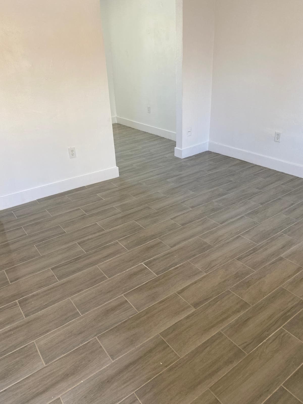 460 SW 7th Street, Miami, FL 33130 — photo 4 of 13