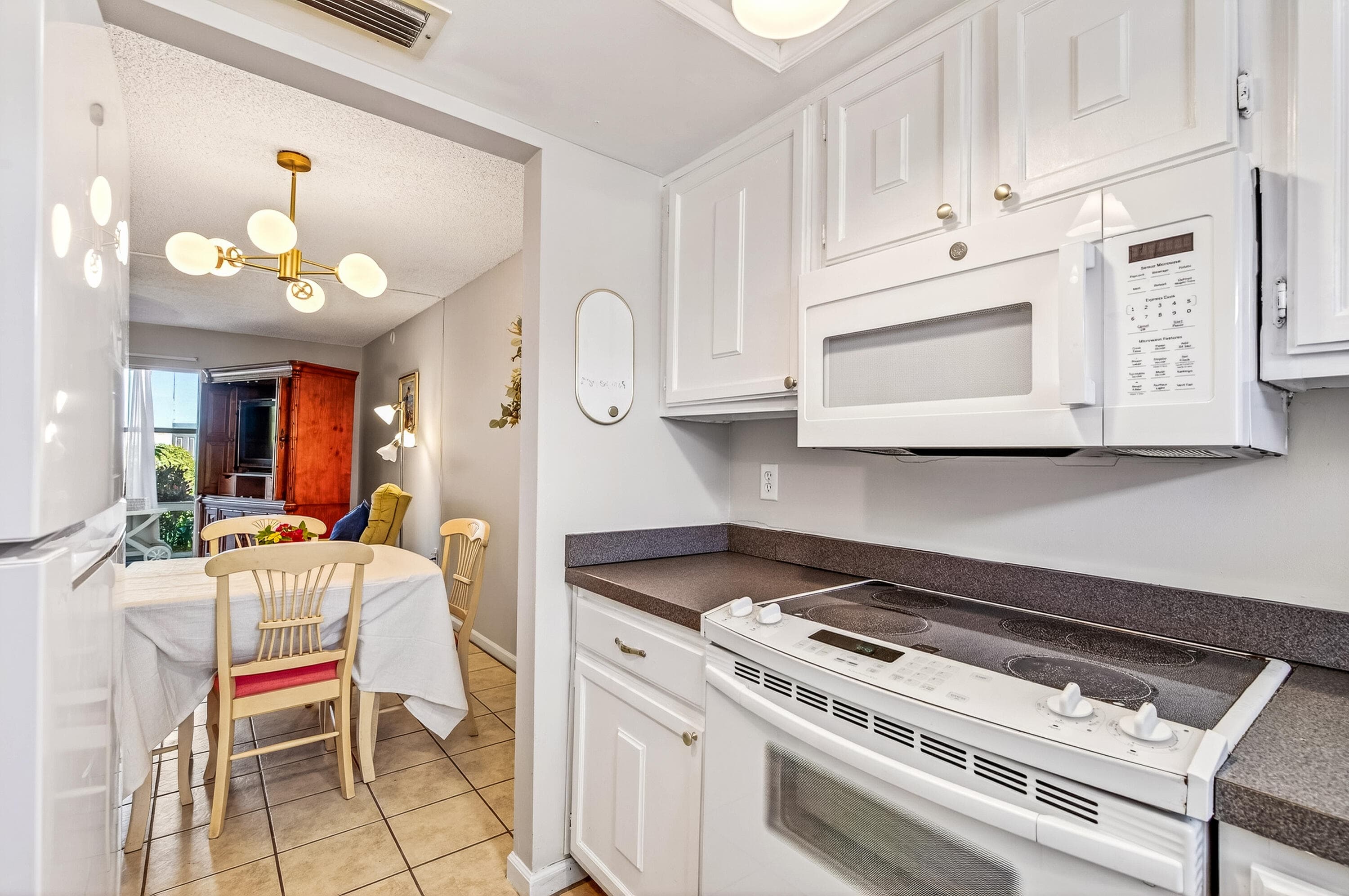 1901 Indian River Boulevard 105-e, Vero Beach, FL 32960 — photo 19 of 42