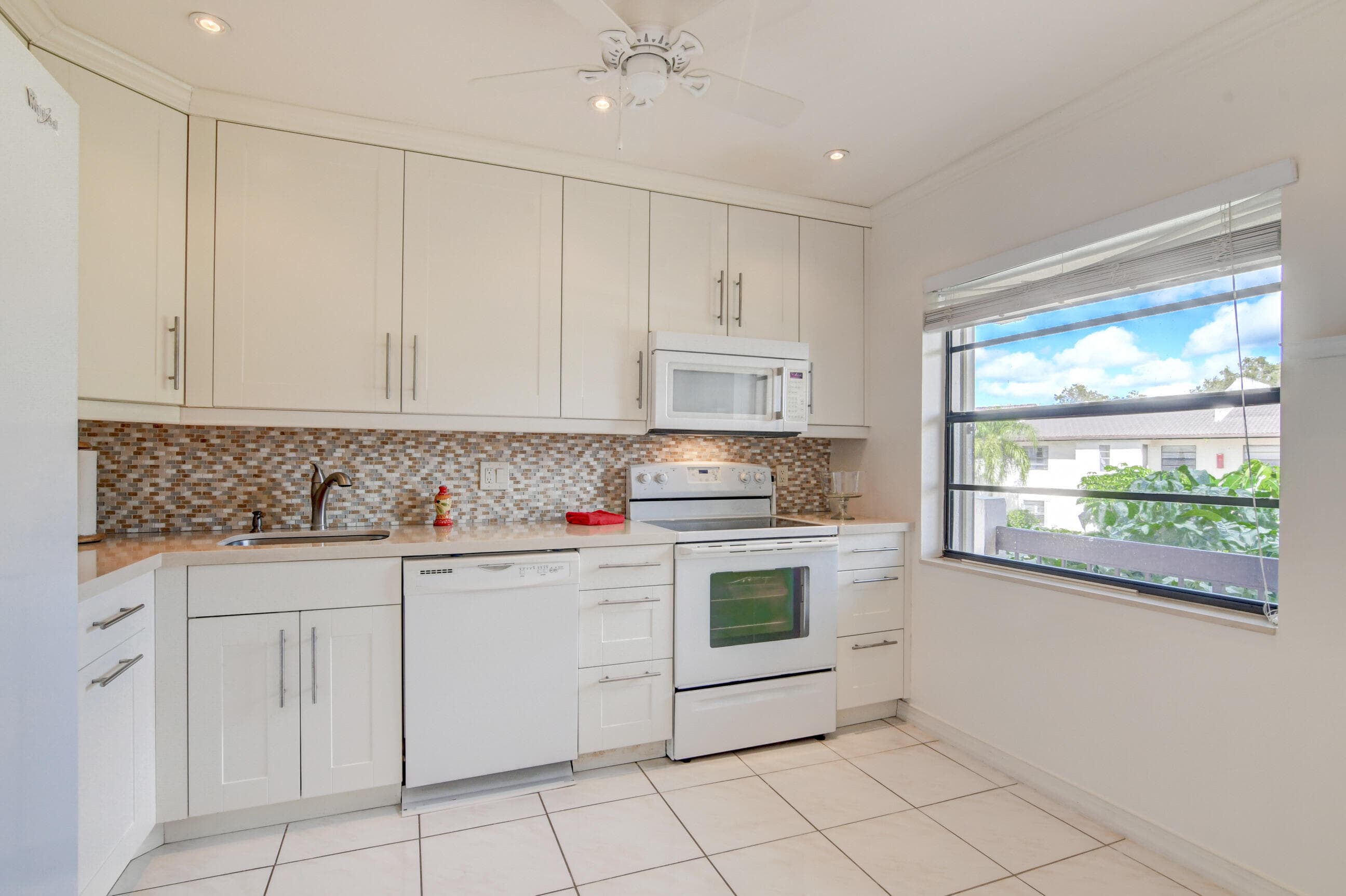 7911 Eastlake Drive H, Boca Raton, FL 33433 — photo 20 of 39