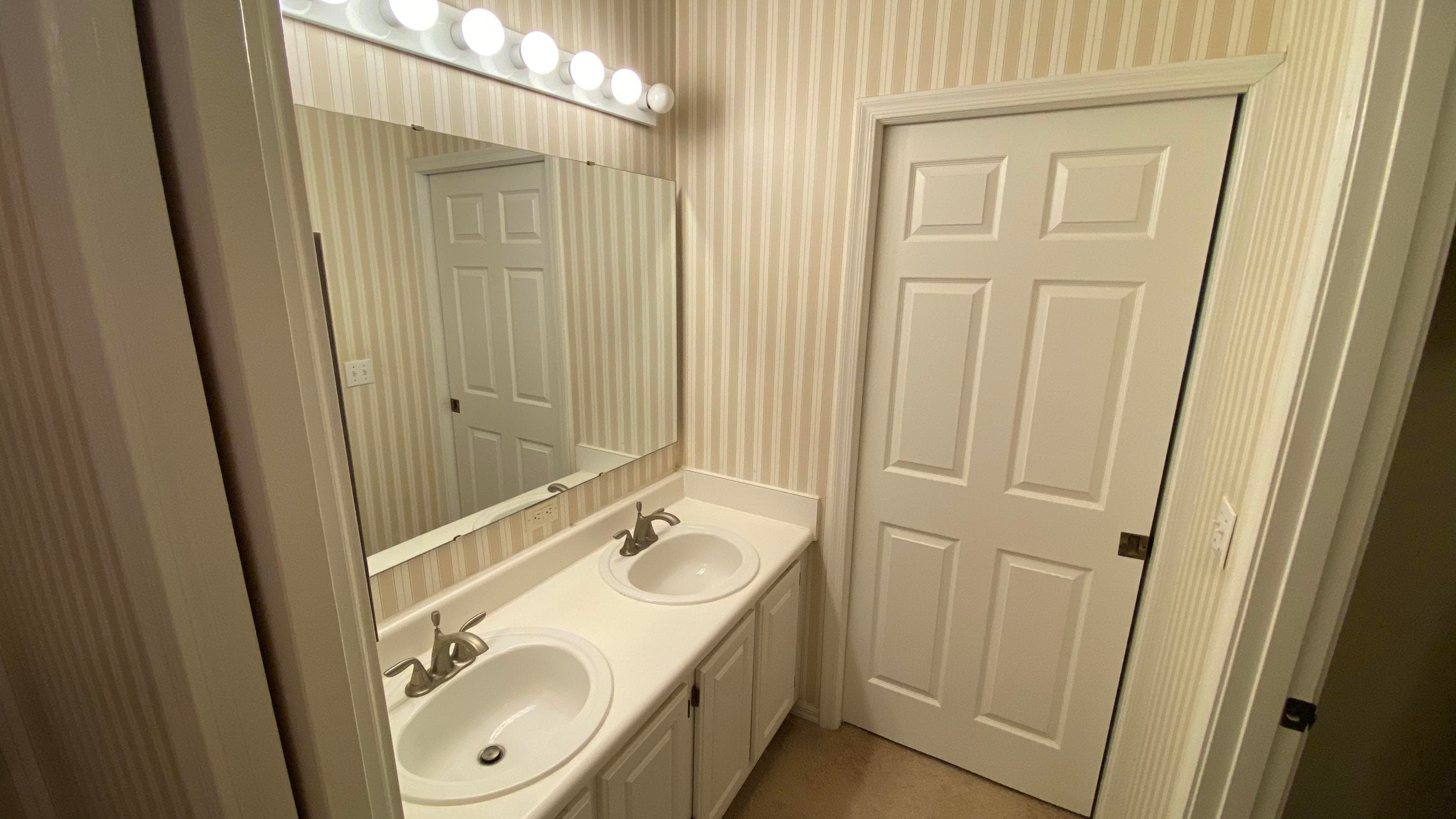 10000 SW 52nd Avenue 76, Gainesville, FL 32608 — photo 8 of 21