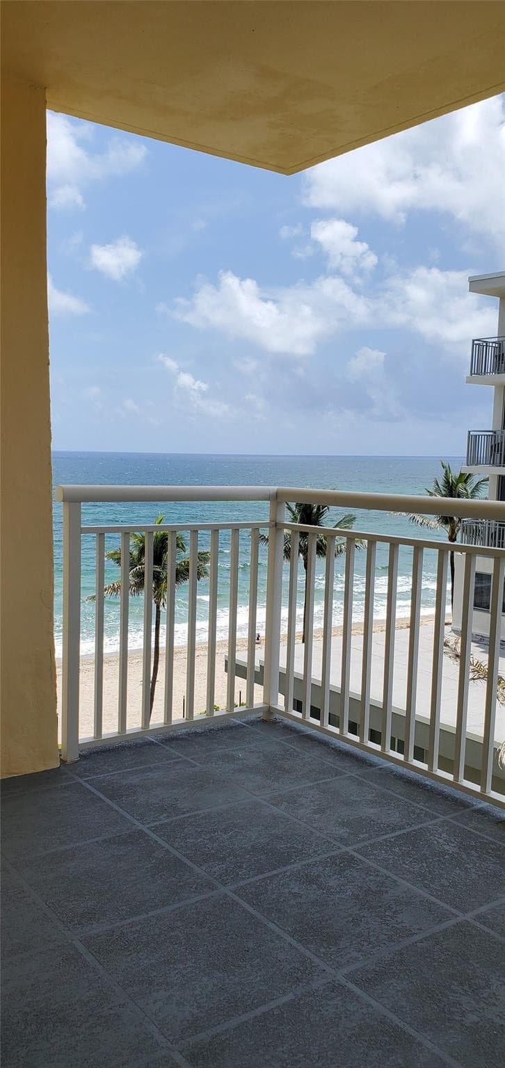 1161 Hillsboro Mile 506, Hillsboro Beach, FL 33062 — photo 26 of 66