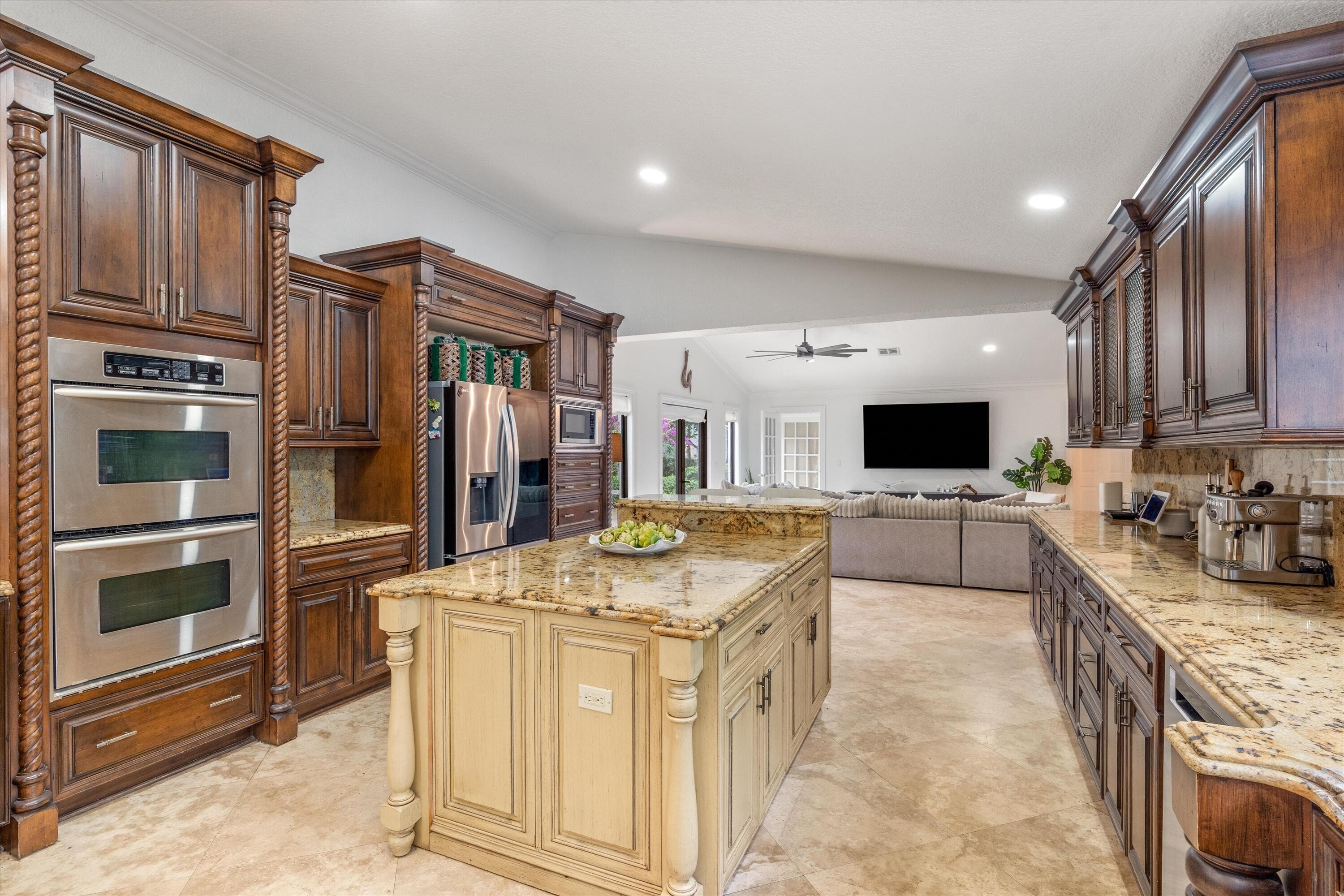 10076 El Caballo Court, Delray Beach, FL 33446 — photo 12 of 49