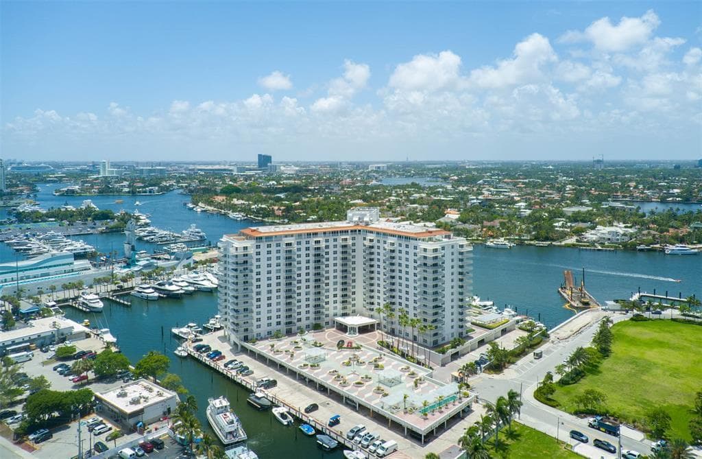 1 Las Olas Circle 313, Fort Lauderdale, FL 33316 — photo 44 of 48