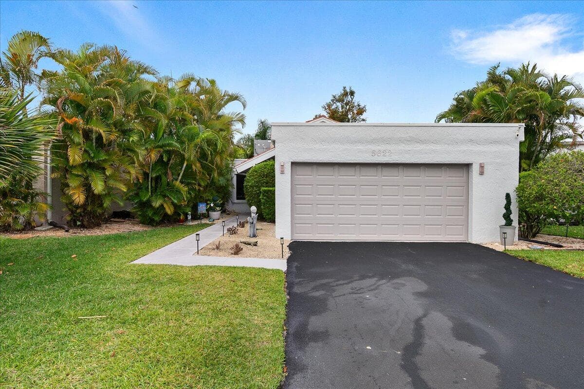 5622 Ainsley Court, Boynton Beach, FL 33437 — photo 2 of 32