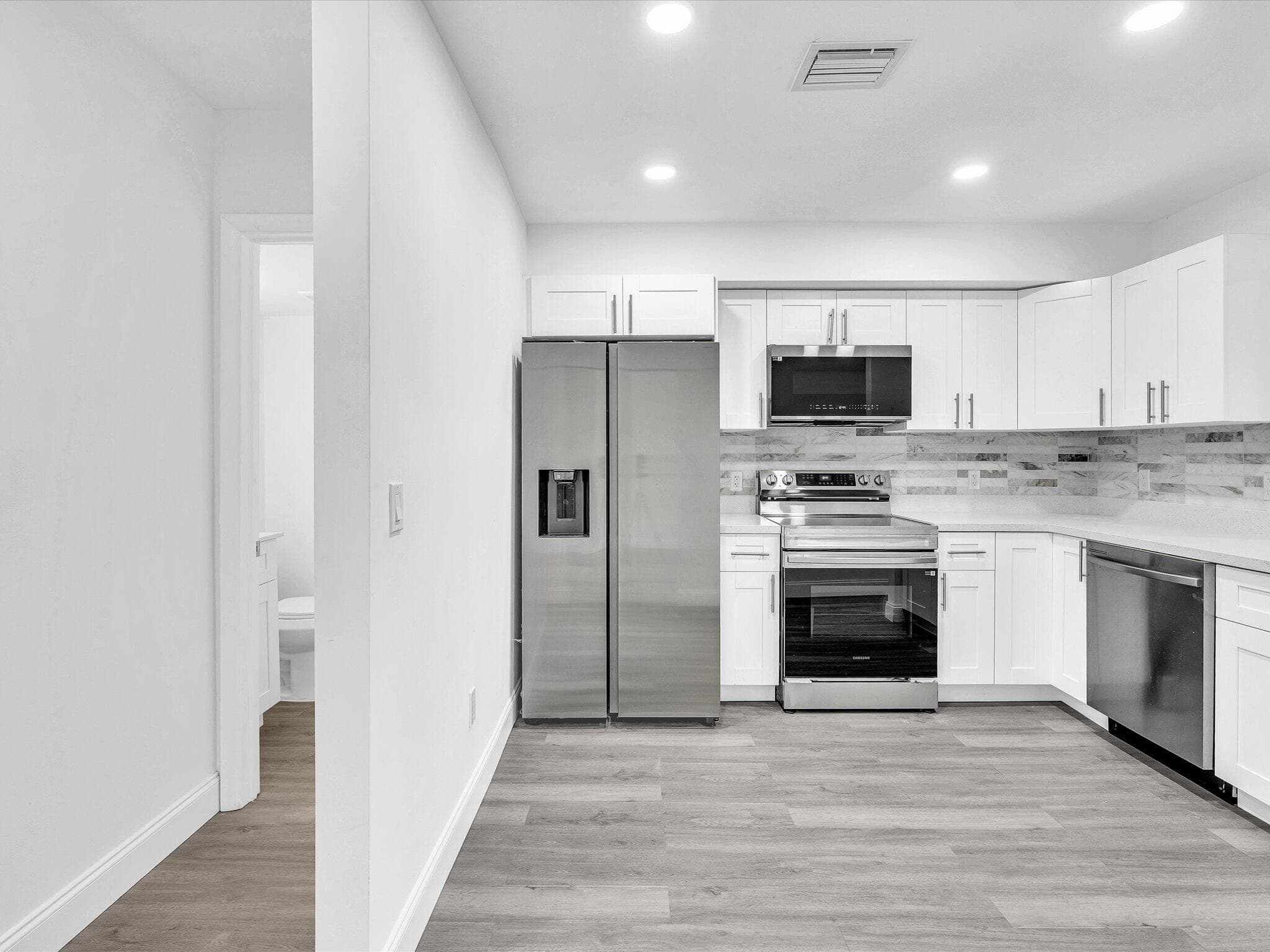 3841 Farragut Street, Hollywood, FL 33021 — photo 38 of 47