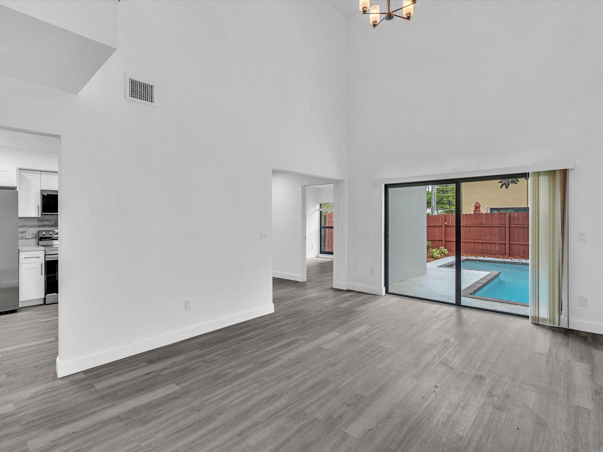 3841 Farragut Street, Hollywood, FL 33021 — photo 5 of 47