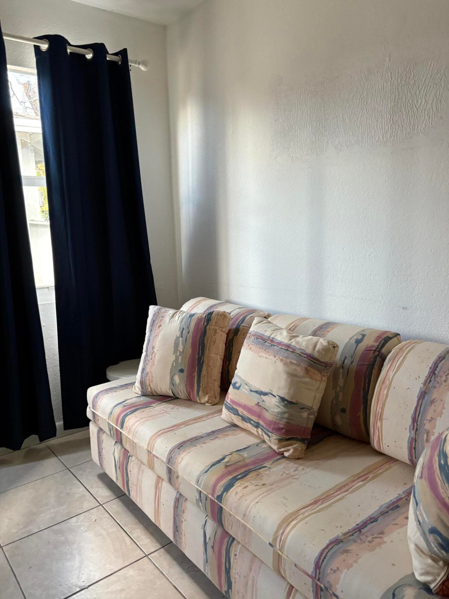 136 N 24th Avenue Rear, Hollywood, FL 33020 — photo 1 of 11