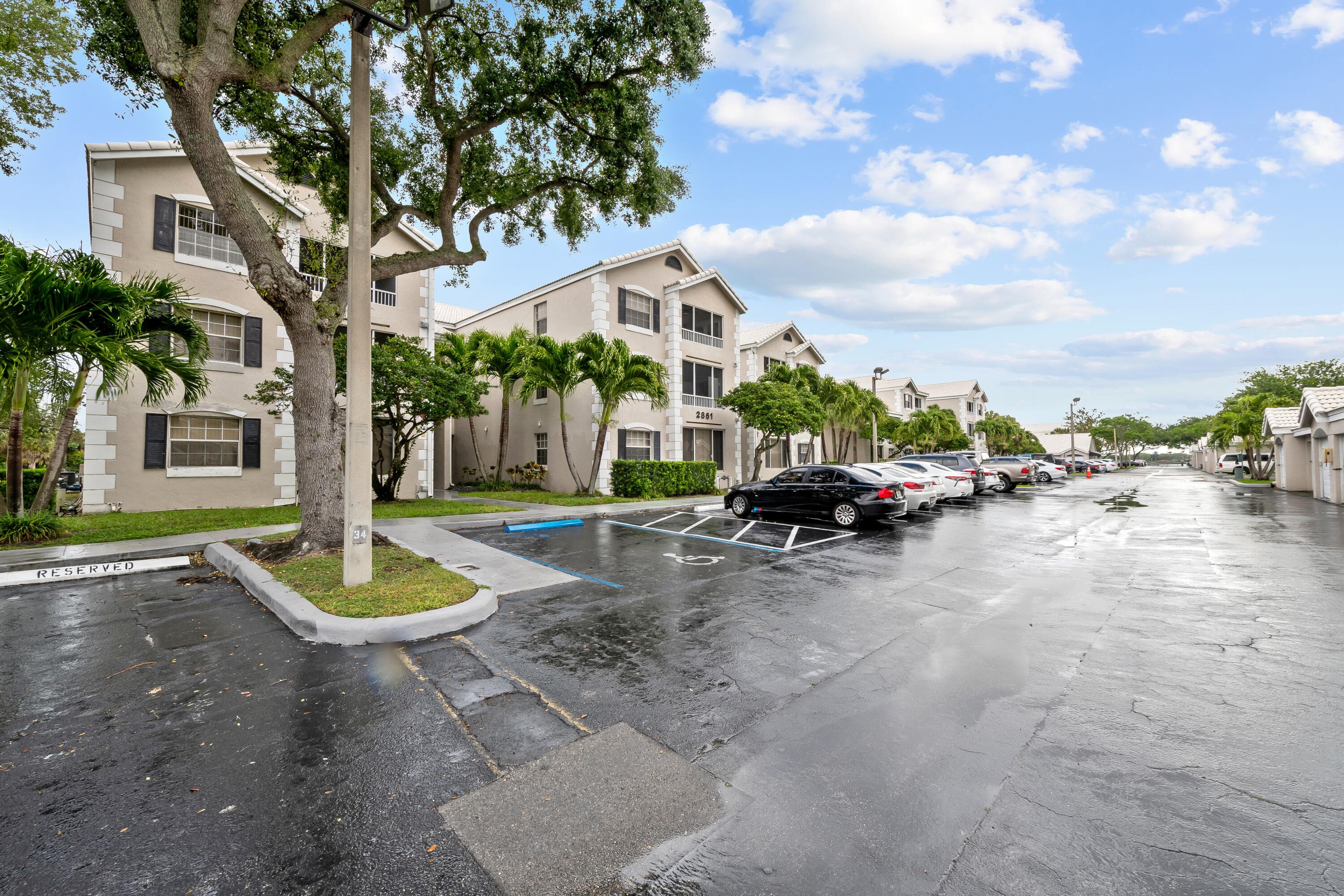 2861 N Oakland Forest Drive 202, Oakland Park, FL 33309 — photo 25 of 27