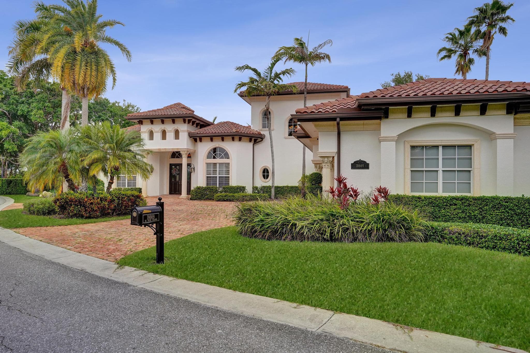 18669 SE Palm Island Lane, Jupiter, FL 33458 — photo 5 of 61