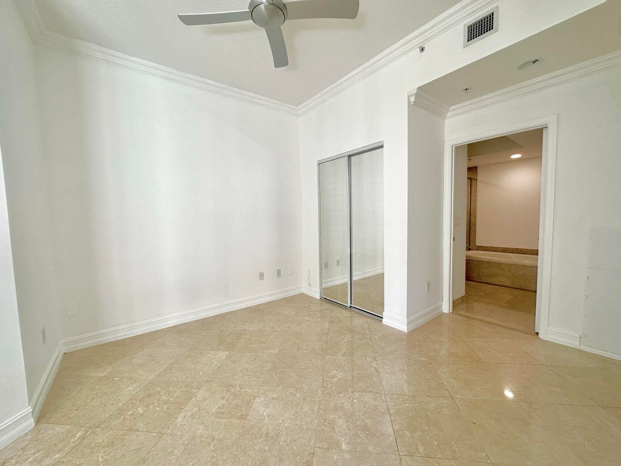 701 S Olive Avenue 1008, West Palm Beach, FL 33401 — photo 11 of 23