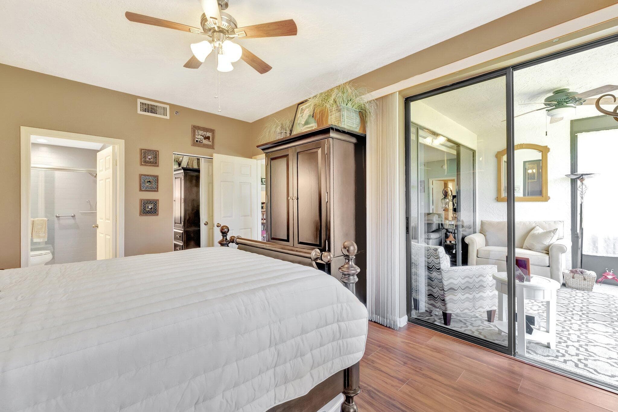 6062 SE Landing Way 2, Stuart, FL 34997 — photo 17 of 36