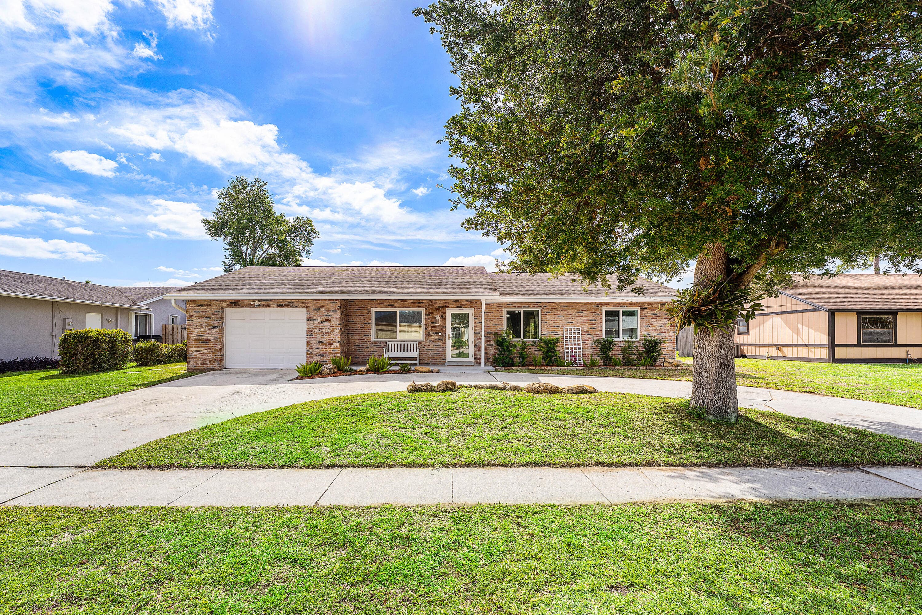 144 Cordoba Circle, Royal Palm Beach, FL 33411 — photo 1 of 27