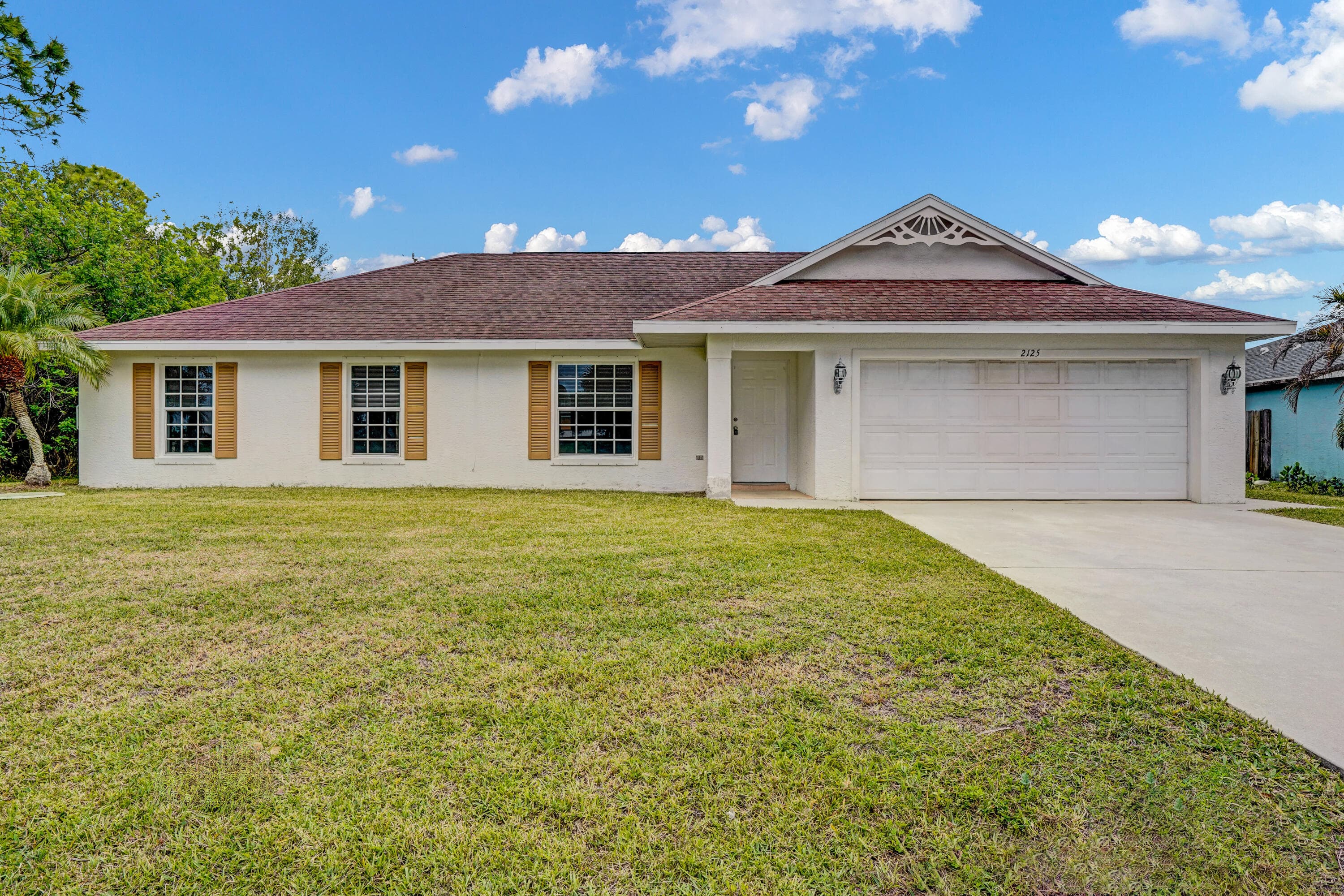 2125 SW Salvatierra Boulevard, Port St. Lucie, FL 34987 — photo 1 of 27