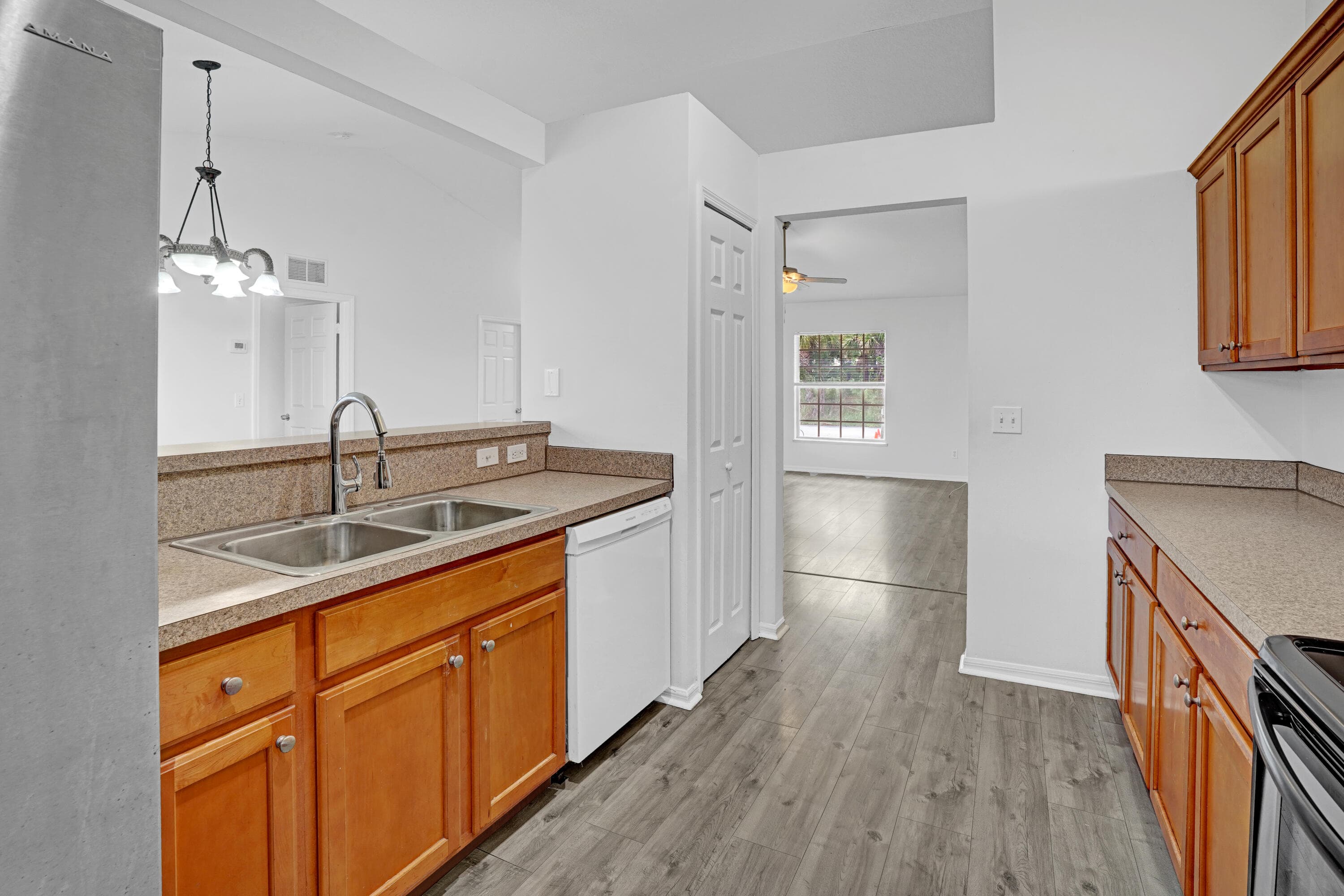 2125 SW Salvatierra Boulevard, Port St. Lucie, FL 34987 — photo 16 of 27