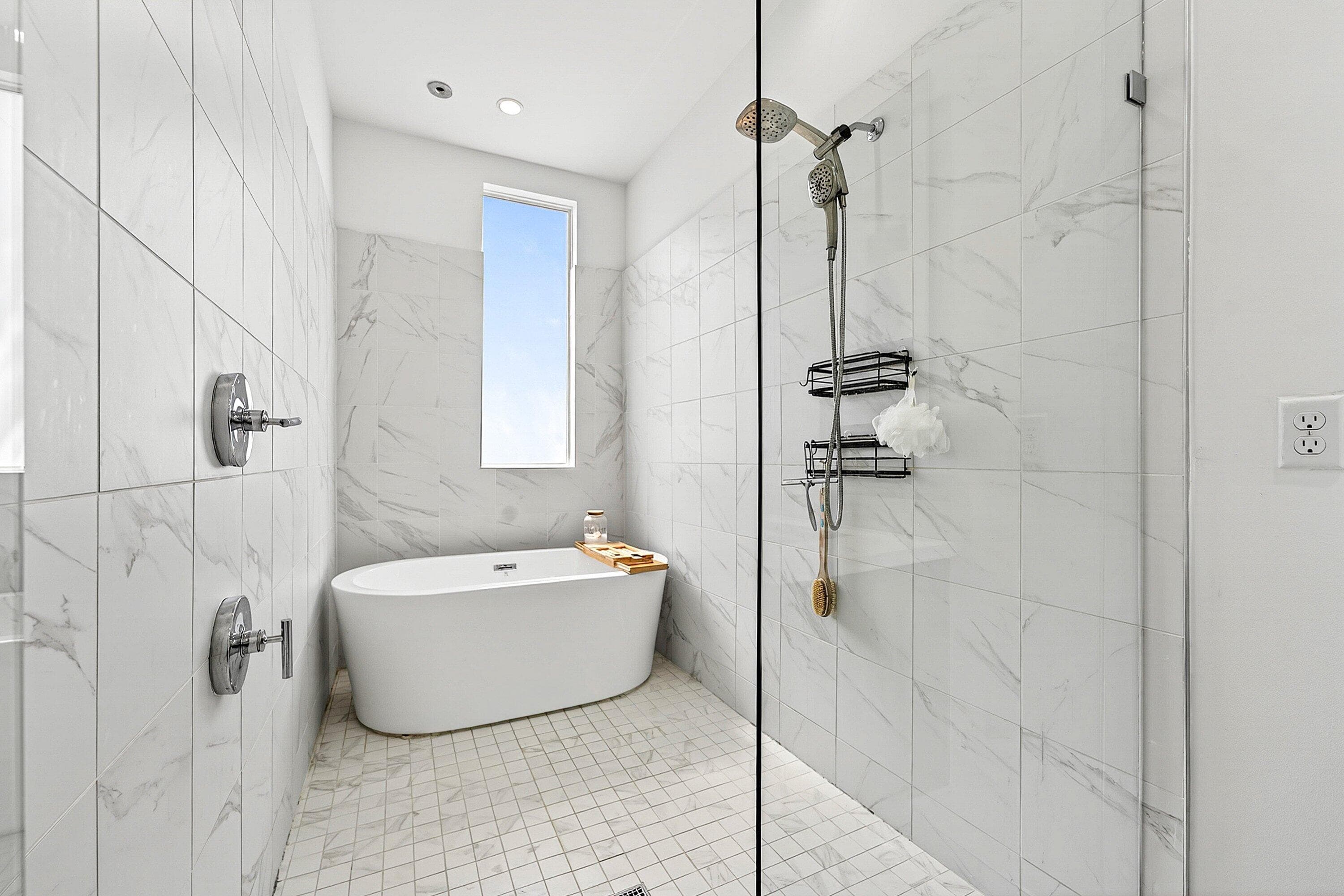1034 NE 18th Avenue 102, Fort Lauderdale, FL 33304 — photo 14 of 27