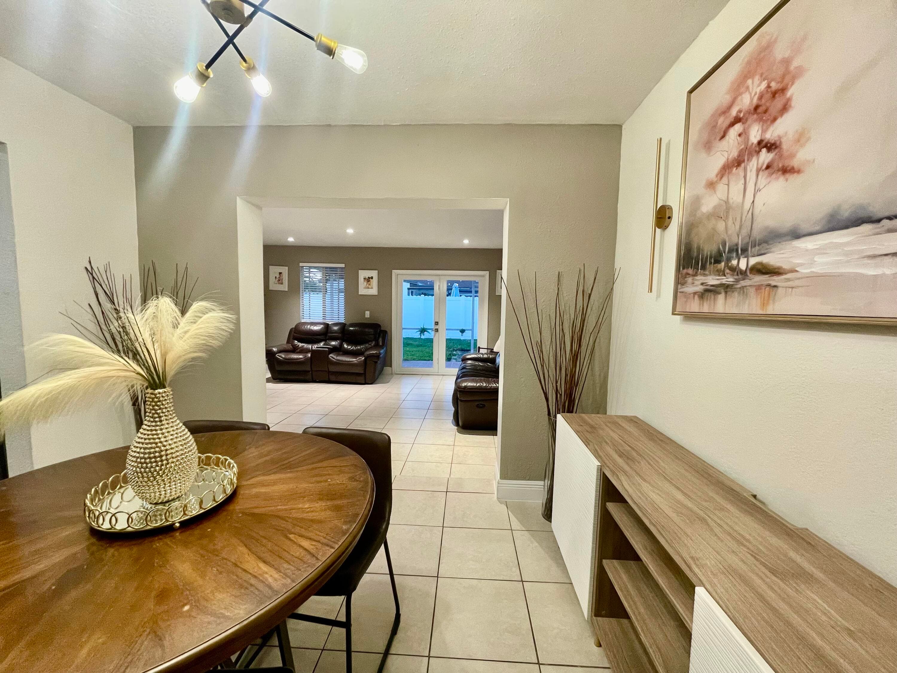 7661 Farragut Street, Hollywood, FL 33024 — photo 14 of 47