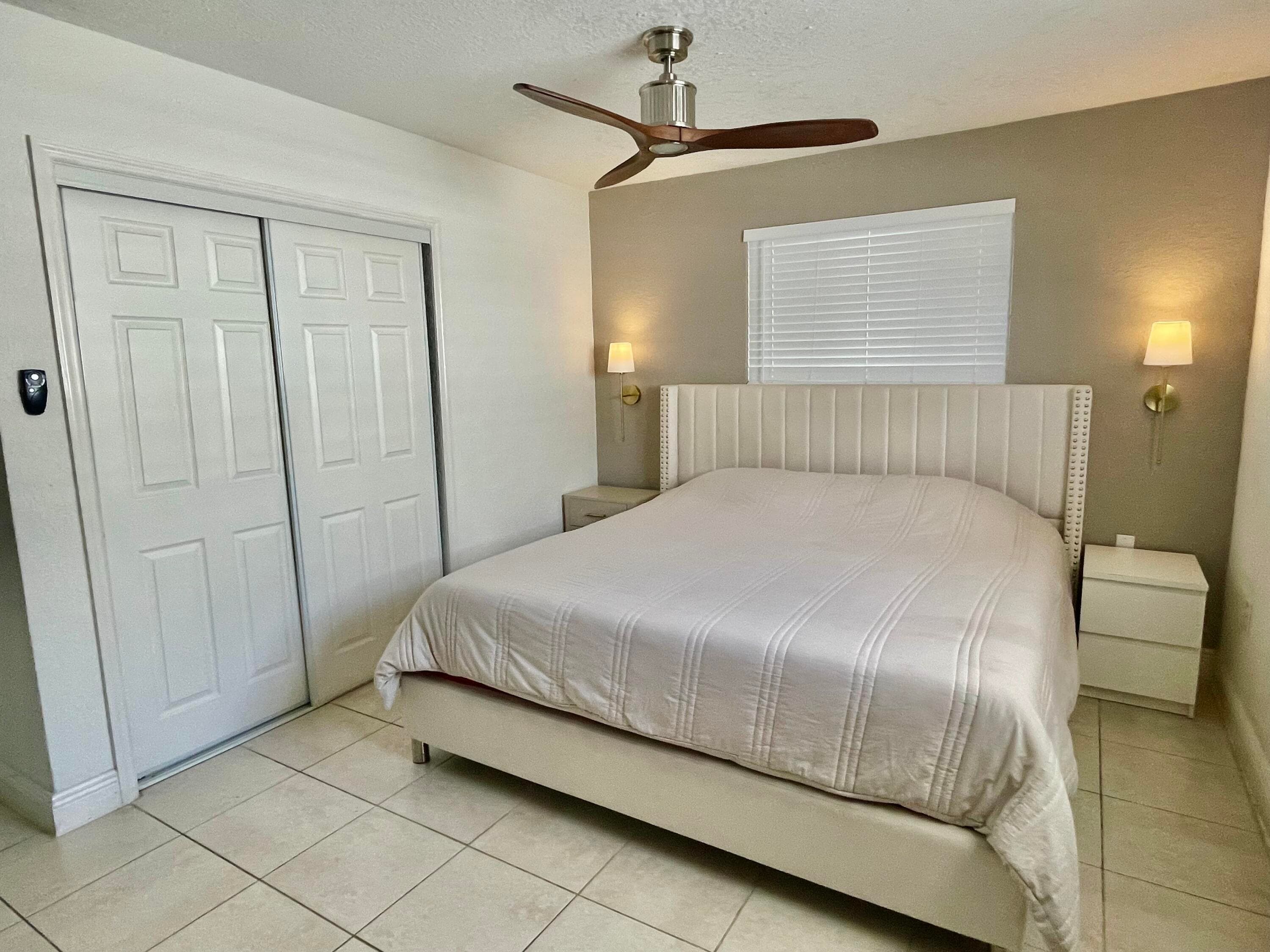 7661 Farragut Street, Hollywood, FL 33024 — photo 25 of 47