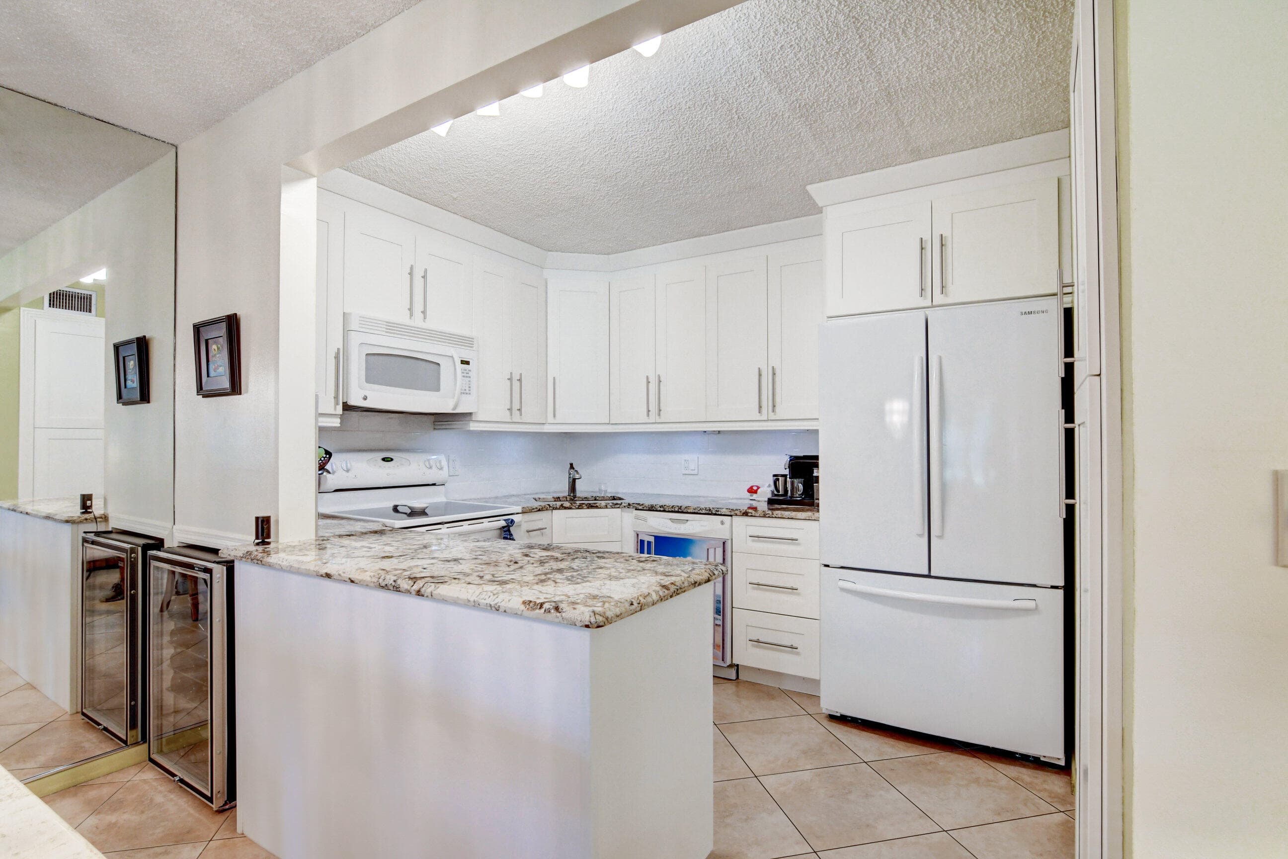 334 Pine Ridge Circle B-1, Greenacres, FL 33463 — photo 9 of 26