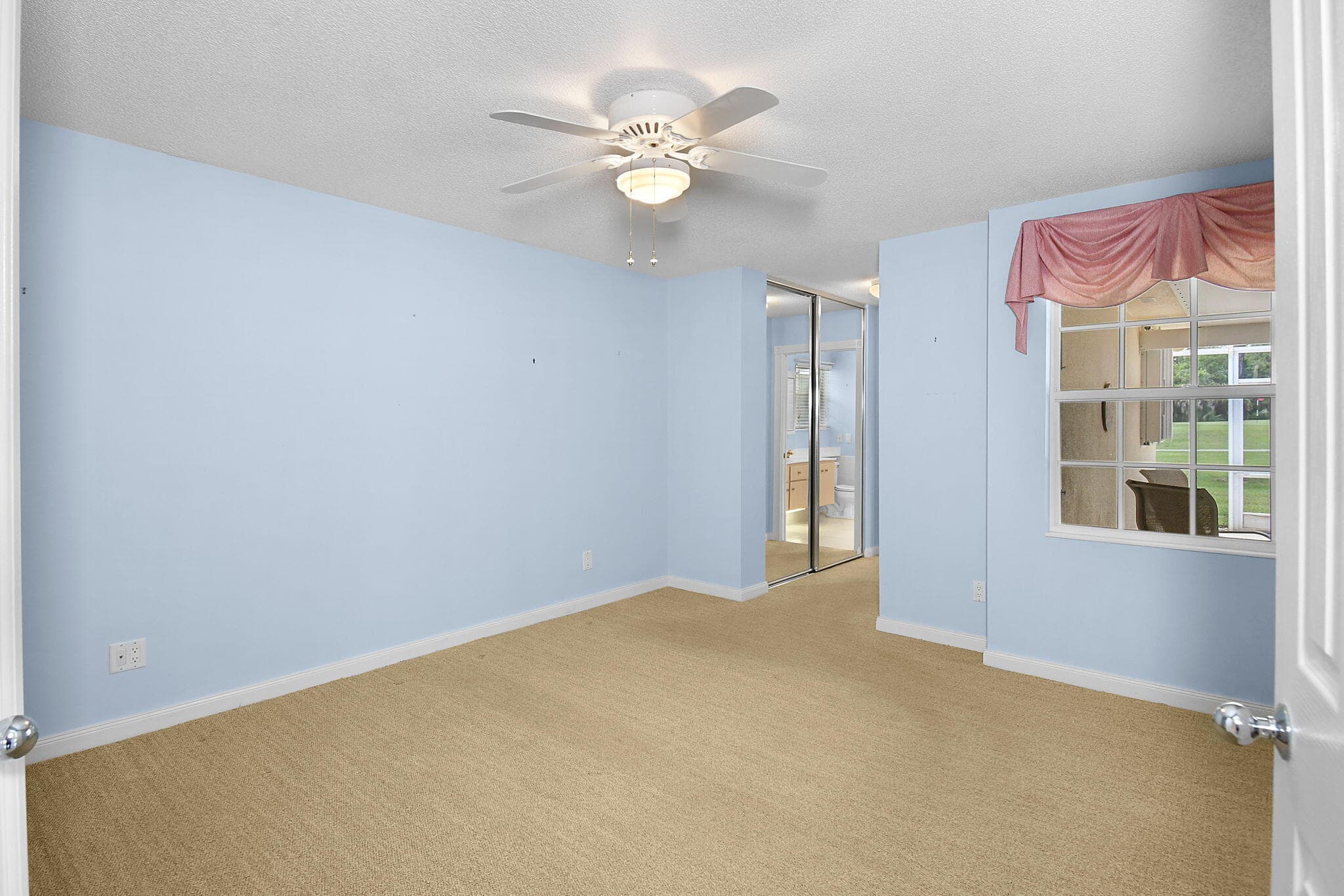7767 SE Spicewood Circle, Hobe Sound, FL 33455 — photo 18 of 37