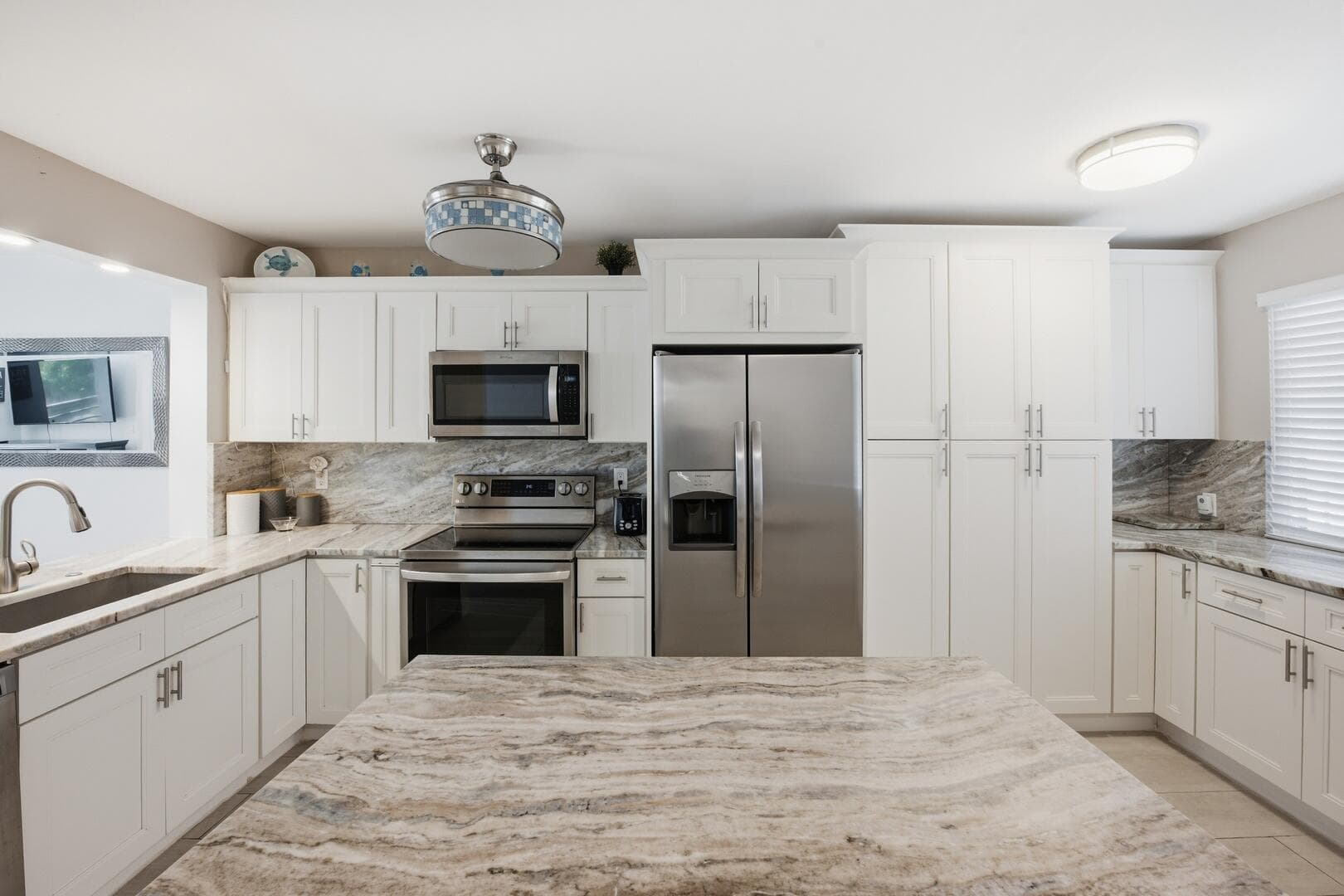 3138 Via Poinciana 306, Lake Worth, FL 33467 — photo 6 of 33