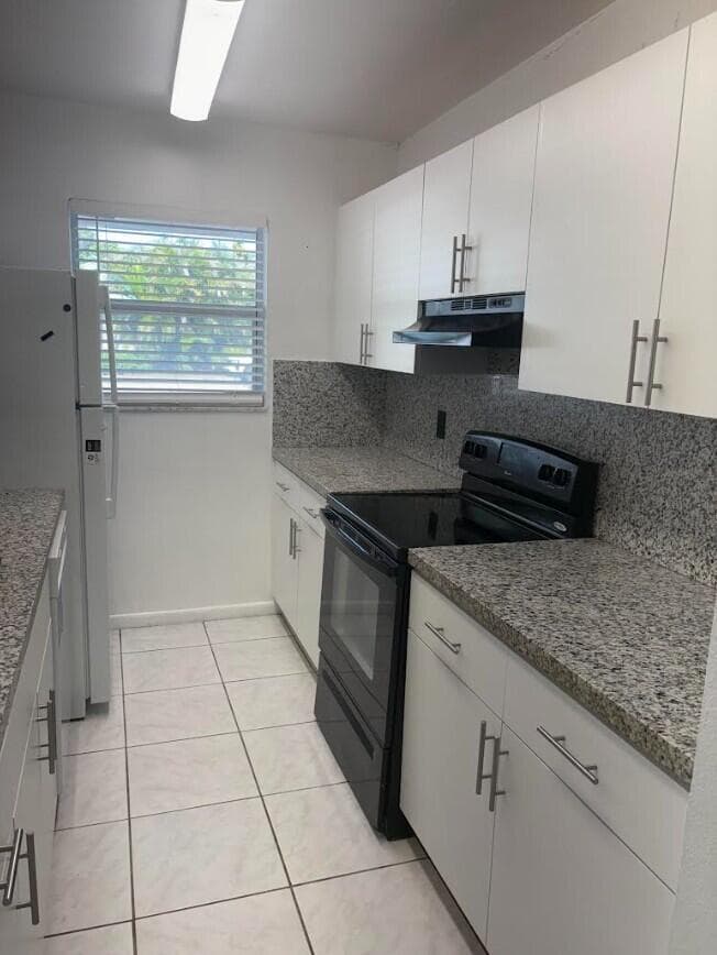 2801 Albatross Rd, Delray Beach, FL 33444 — photo 4 of 15