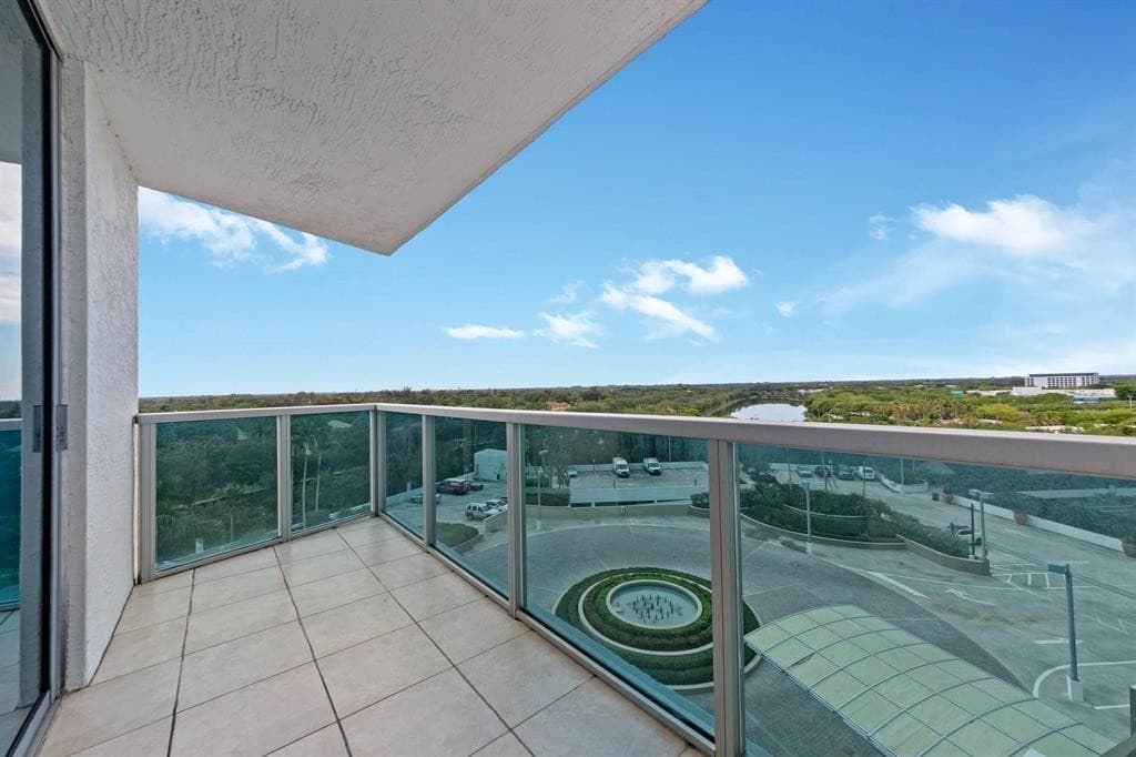 2641 N Flamingo Road 901n, Sunrise, FL 33323 — photo 19 of 20