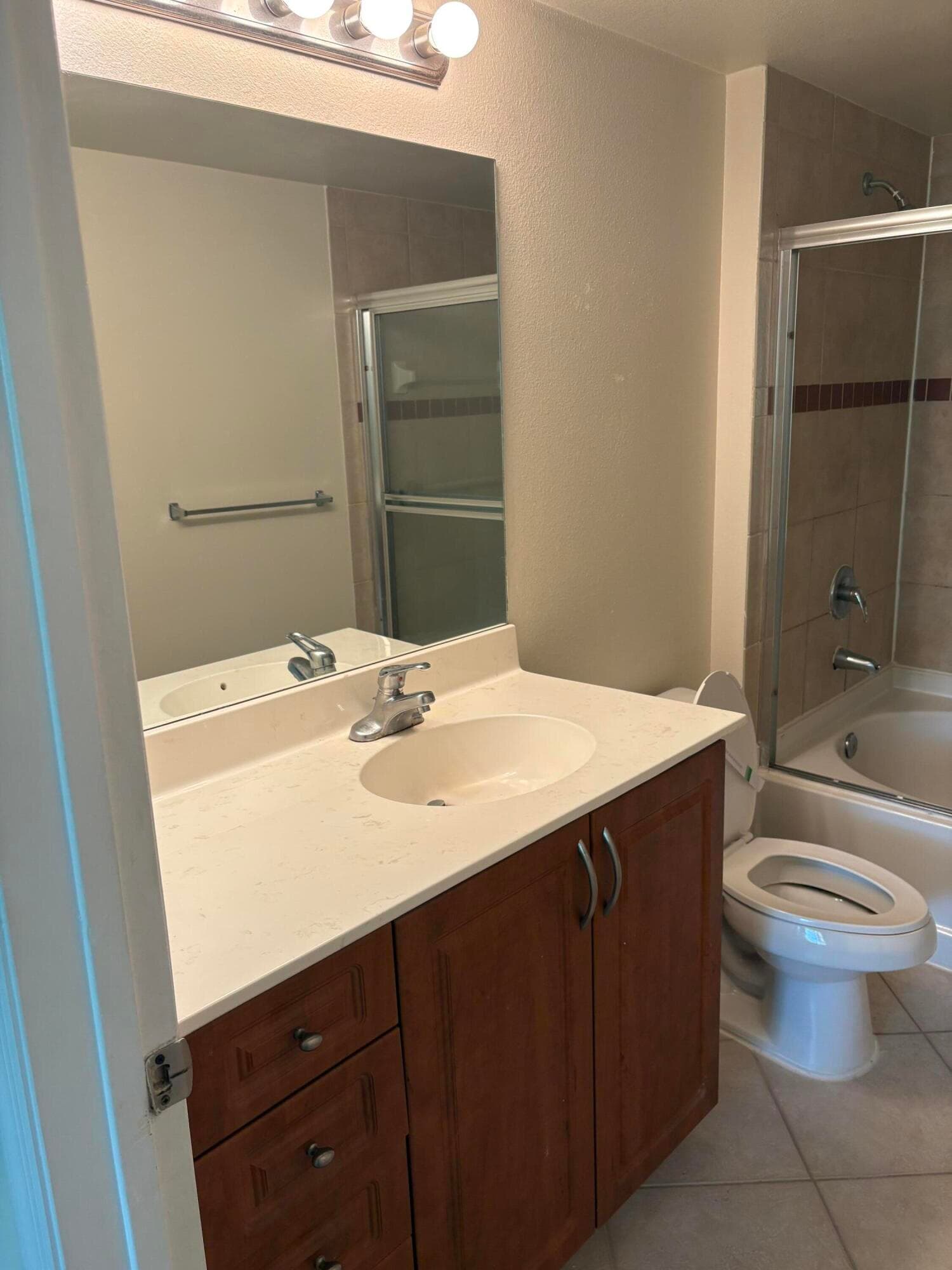 6533 Emerald Dunes Drive 301, West Palm Beach, FL 33411 — photo 10 of 12