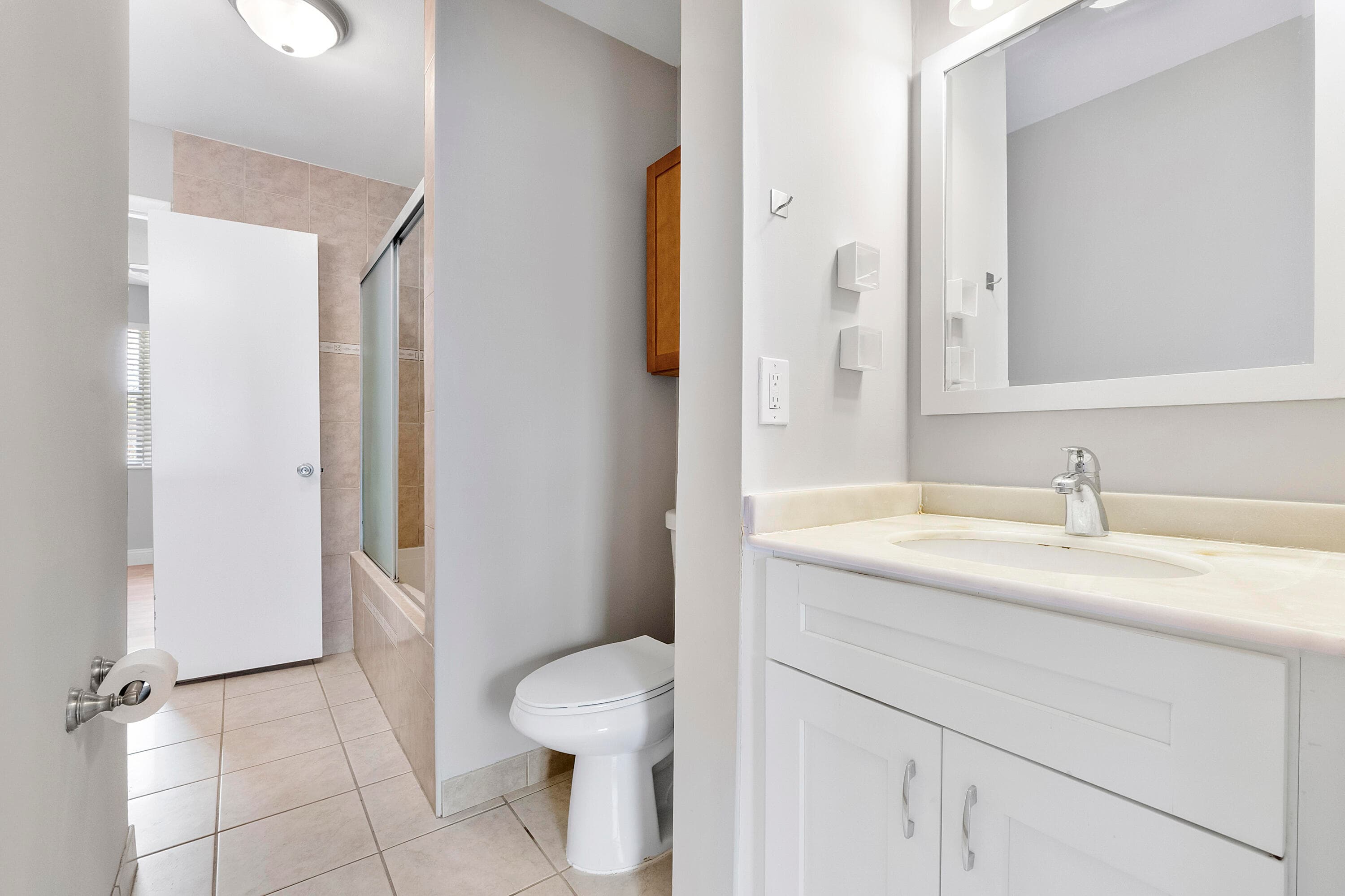 185 SW 3rd Street, Pompano Beach, FL 33060 — photo 27 of 77