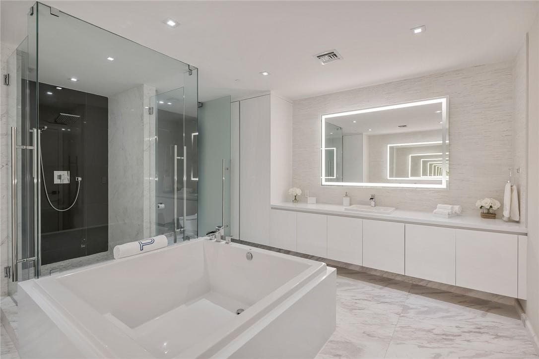 701 N Fort Lauderdale Beach Boulevard 602, Fort Lauderdale, FL 33304 — photo 9 of 44