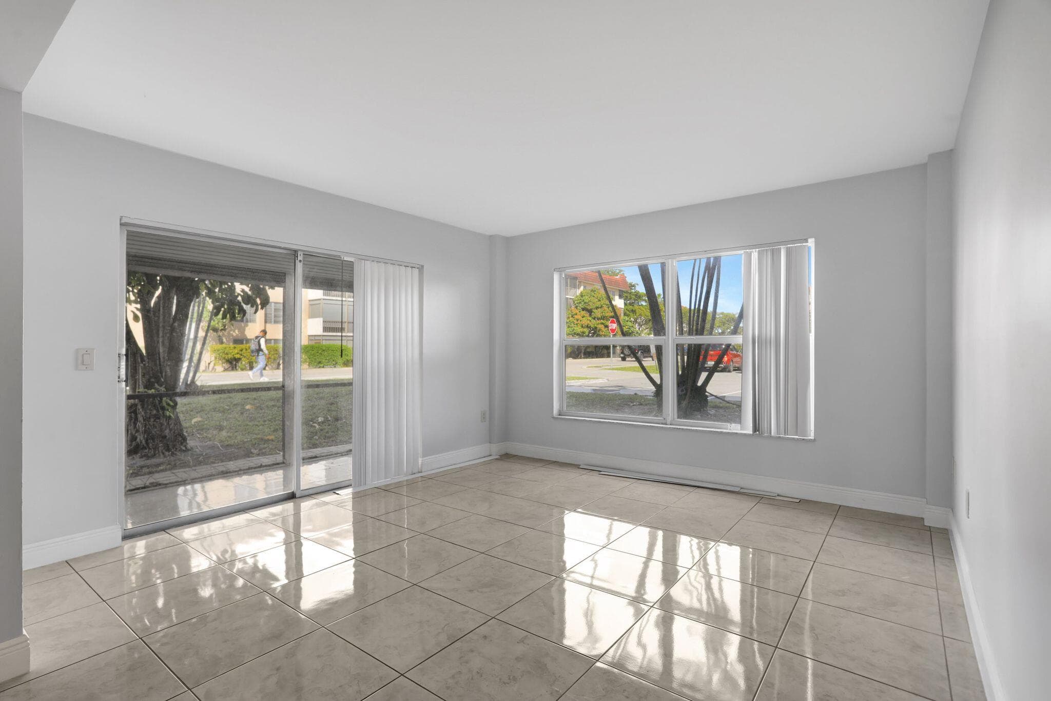 4156 Inverrary Drive 111, Lauderhill, FL 33319 — photo 10 of 18