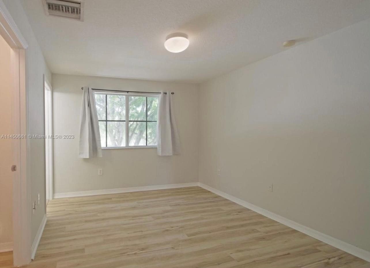 6030 SW 19th Place, North Lauderdale, FL 33068 — photo 5 of 12