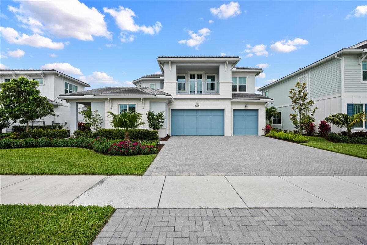 9236 Crestview Circle, Palm Beach Gardens, FL 33412 — photo 4 of 91
