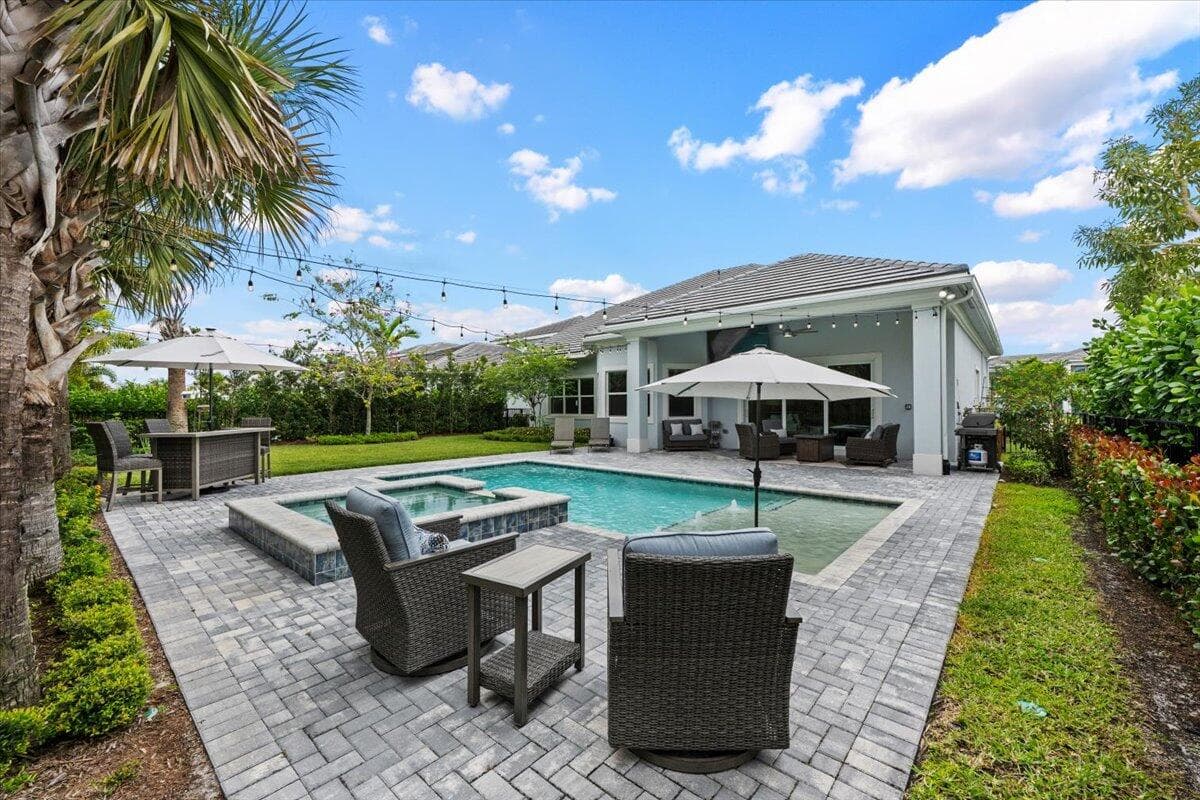 9236 Crestview Circle, Palm Beach Gardens, FL 33412 — photo 49 of 91