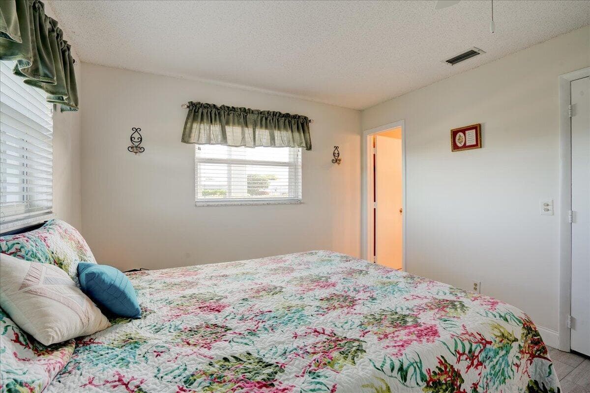 100 Leisure Lake Circle 109, Boynton Beach, FL 33426 — photo 20 of 63