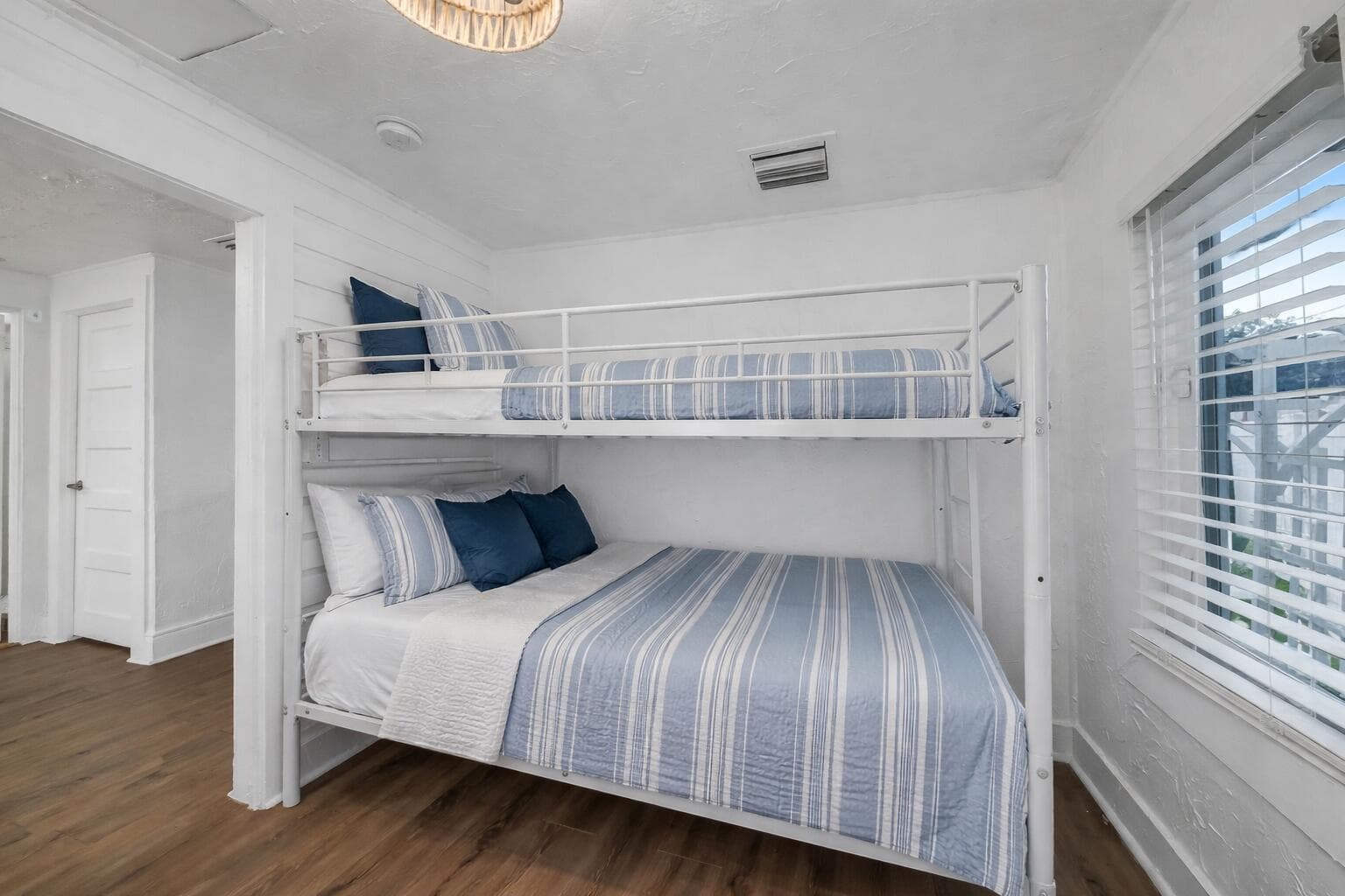 308 SW 1st Street, Delray Beach, FL 33444 — photo 15 of 26