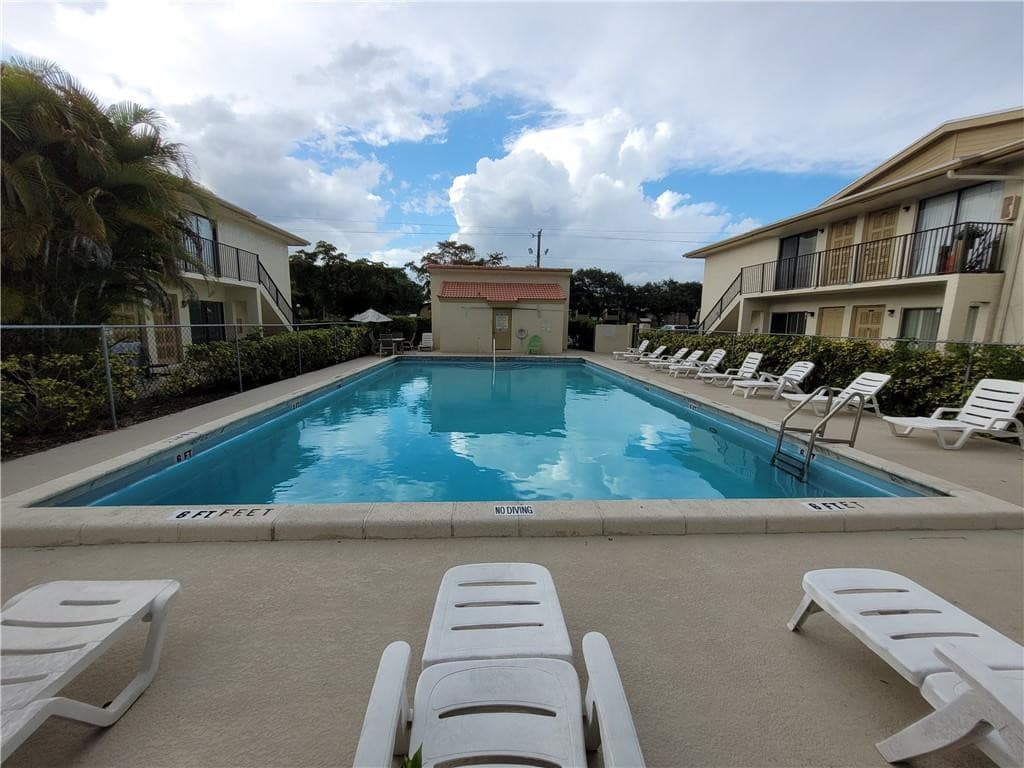 11096 Royal Palm Boulevard, Coral Springs, FL 33065 — photo 12 of 24