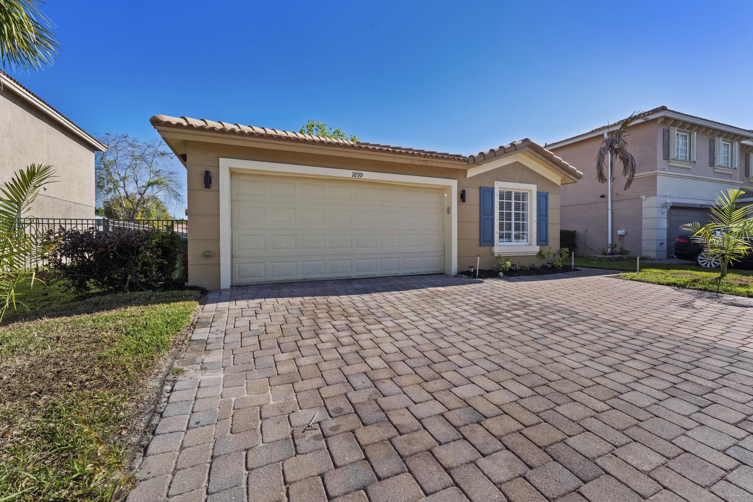1899 Newport Isles Boulevard, Port St. Lucie, FL 34953 — photo 1 of 45