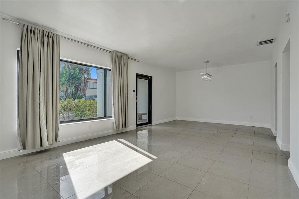 775 81st Street, Miami Beach, FL 33141 — photo 13 of 27