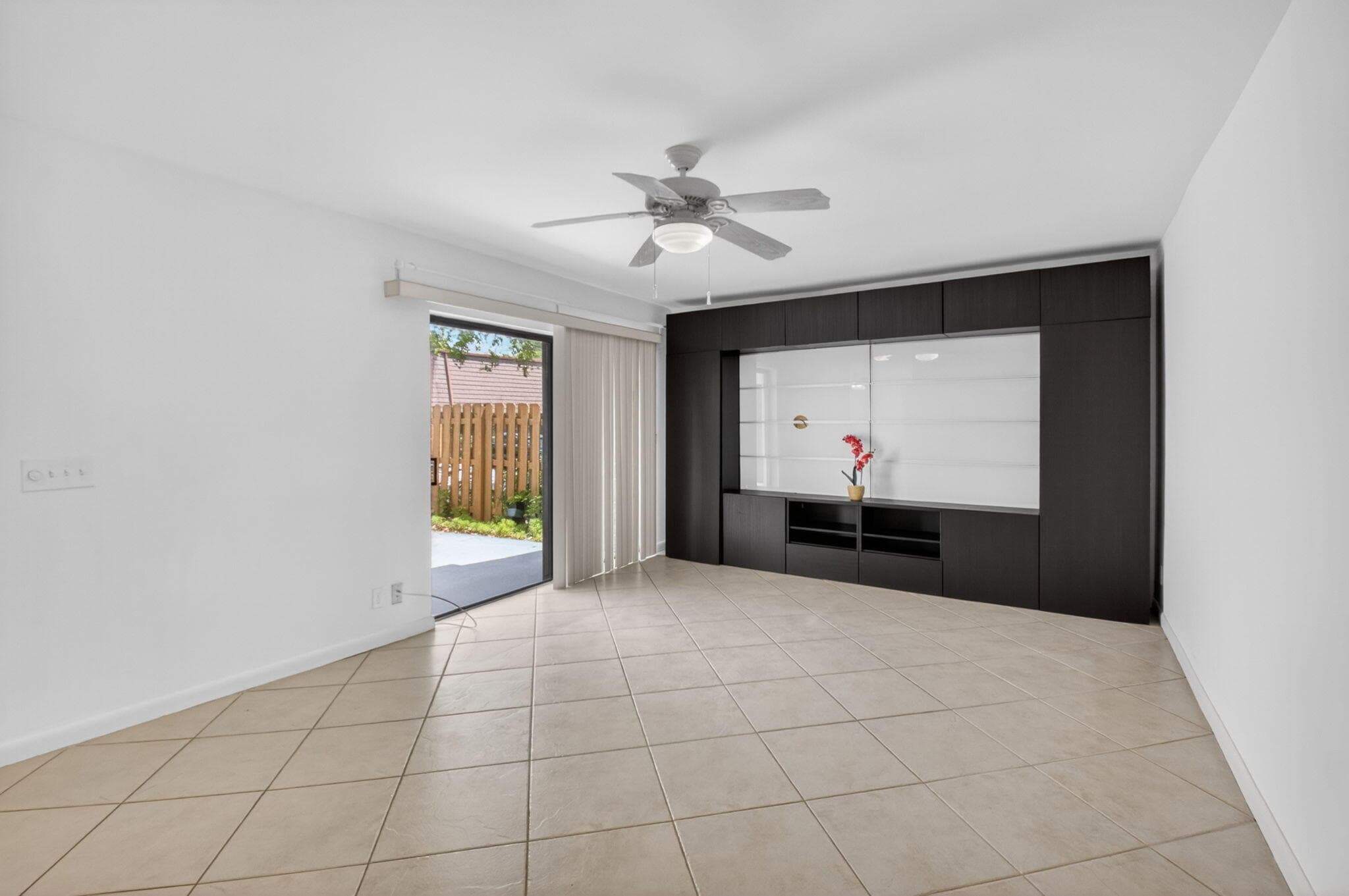 7582 Courtyard Run E 7582, Boca Raton, FL 33433 — photo 15 of 41