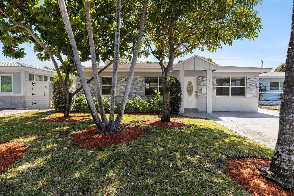 140 NW 46th Street, Oakland Park, FL 33309 — photo 2 of 17