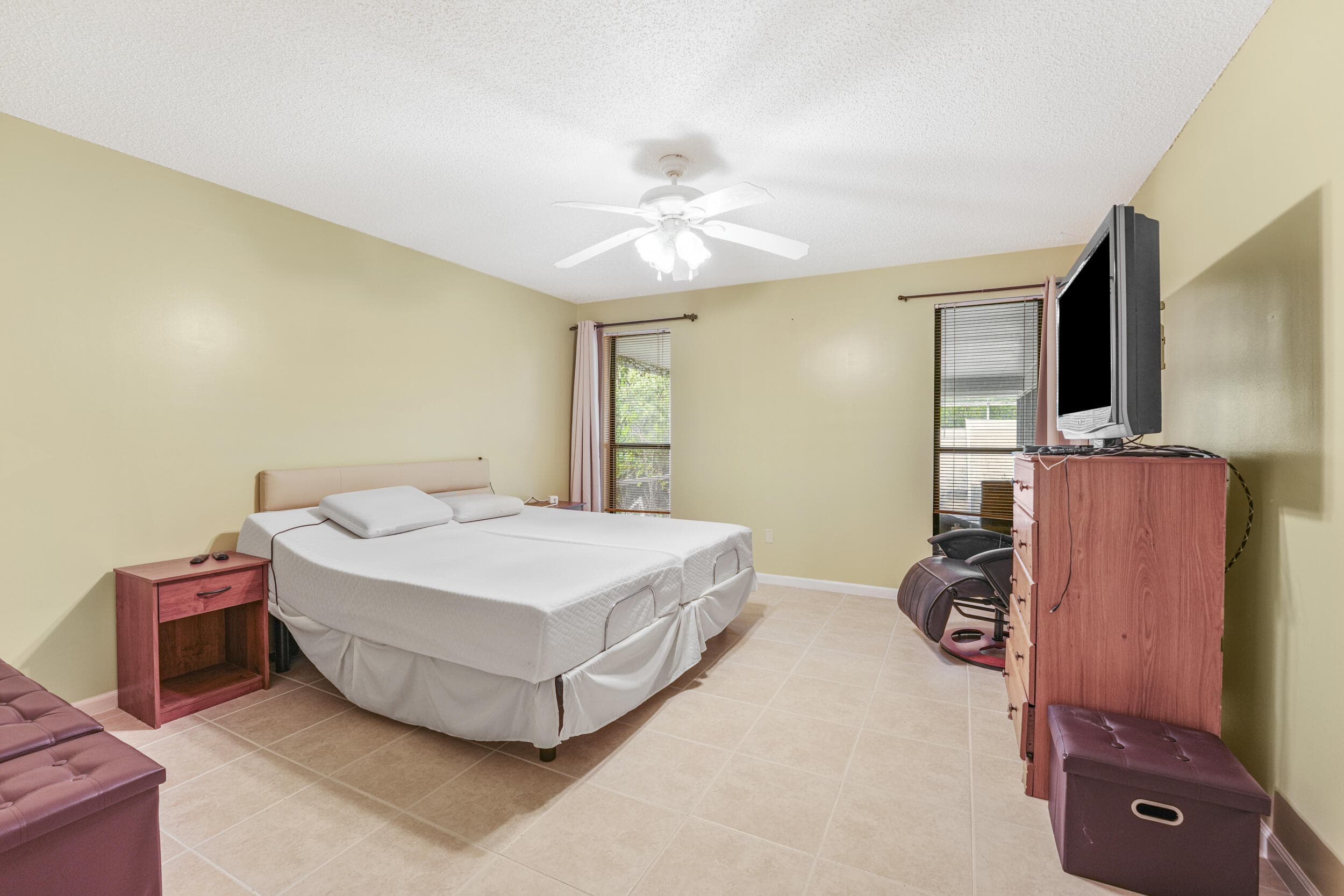 320 Scarlet Bugler Lane S, Jacksonville, FL 32225 — photo 27 of 37