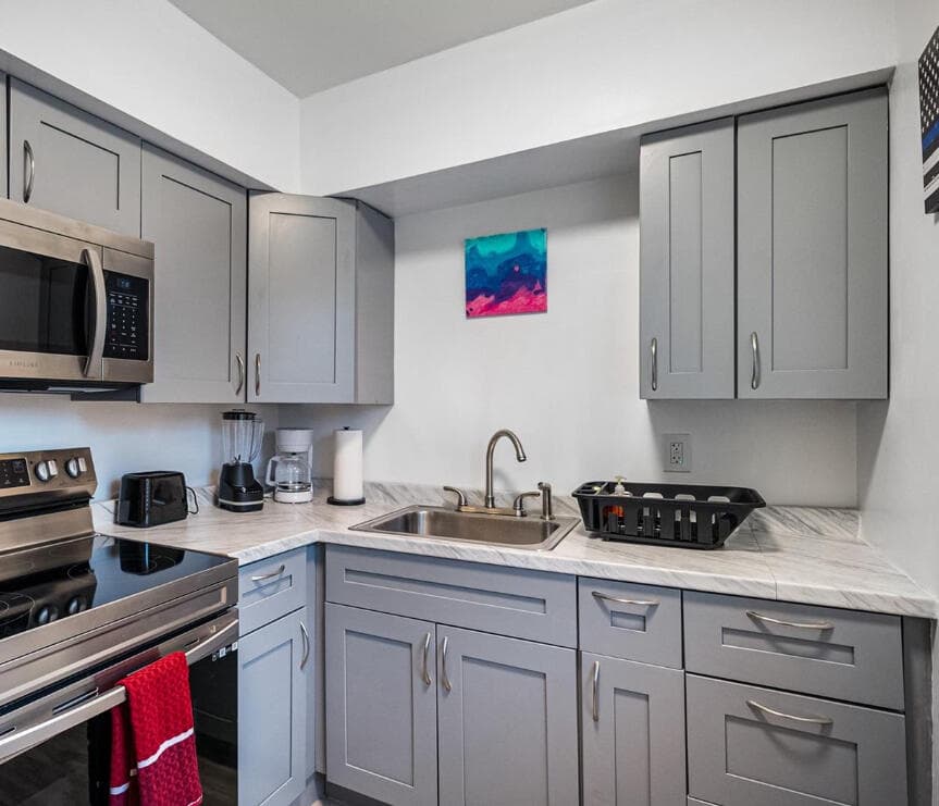 1125 NE 80th Street, Miami, FL 33138 — photo 4 of 20