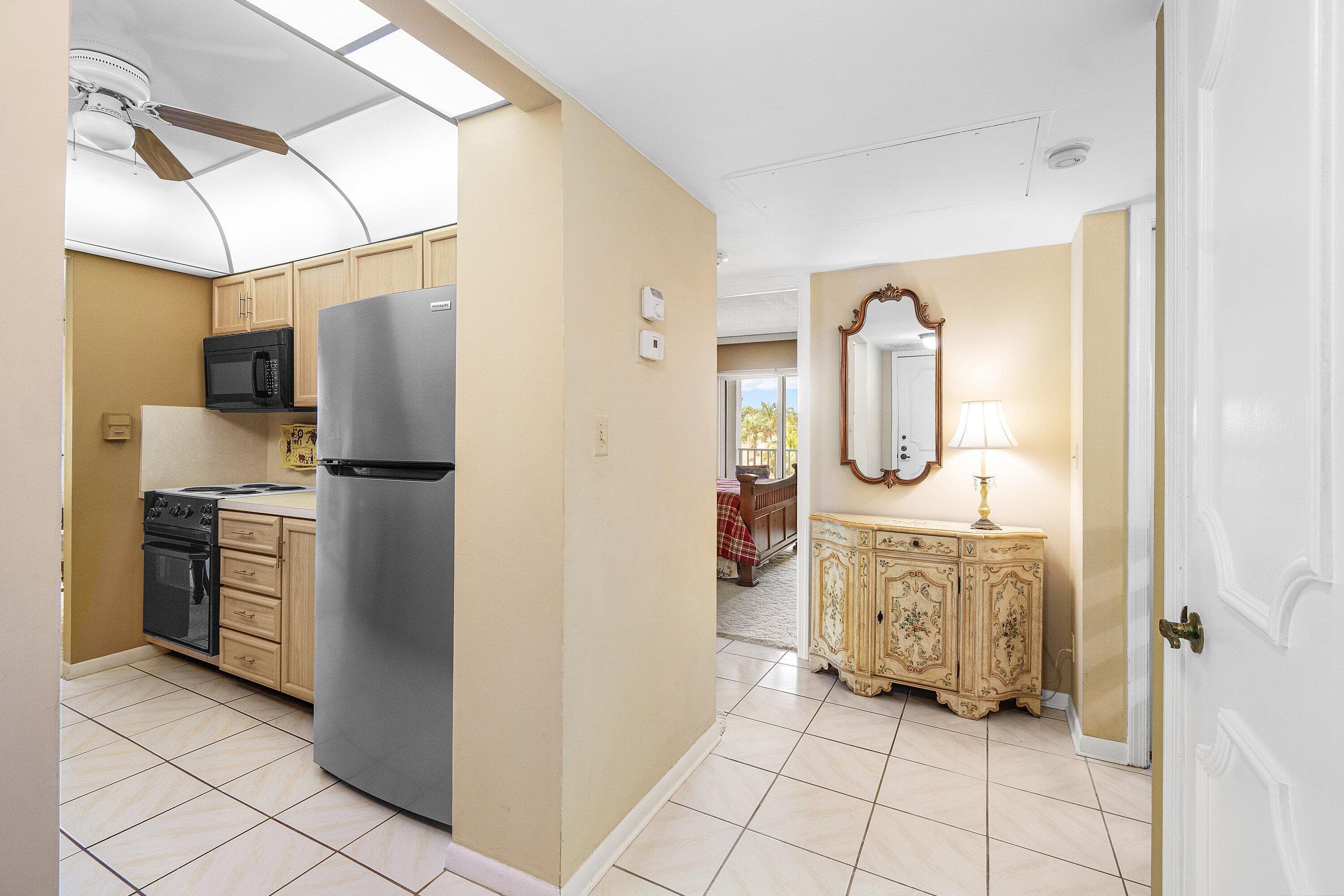 1111 S Ocean Boulevard 413, Boca Raton, FL 33432 — photo 15 of 34
