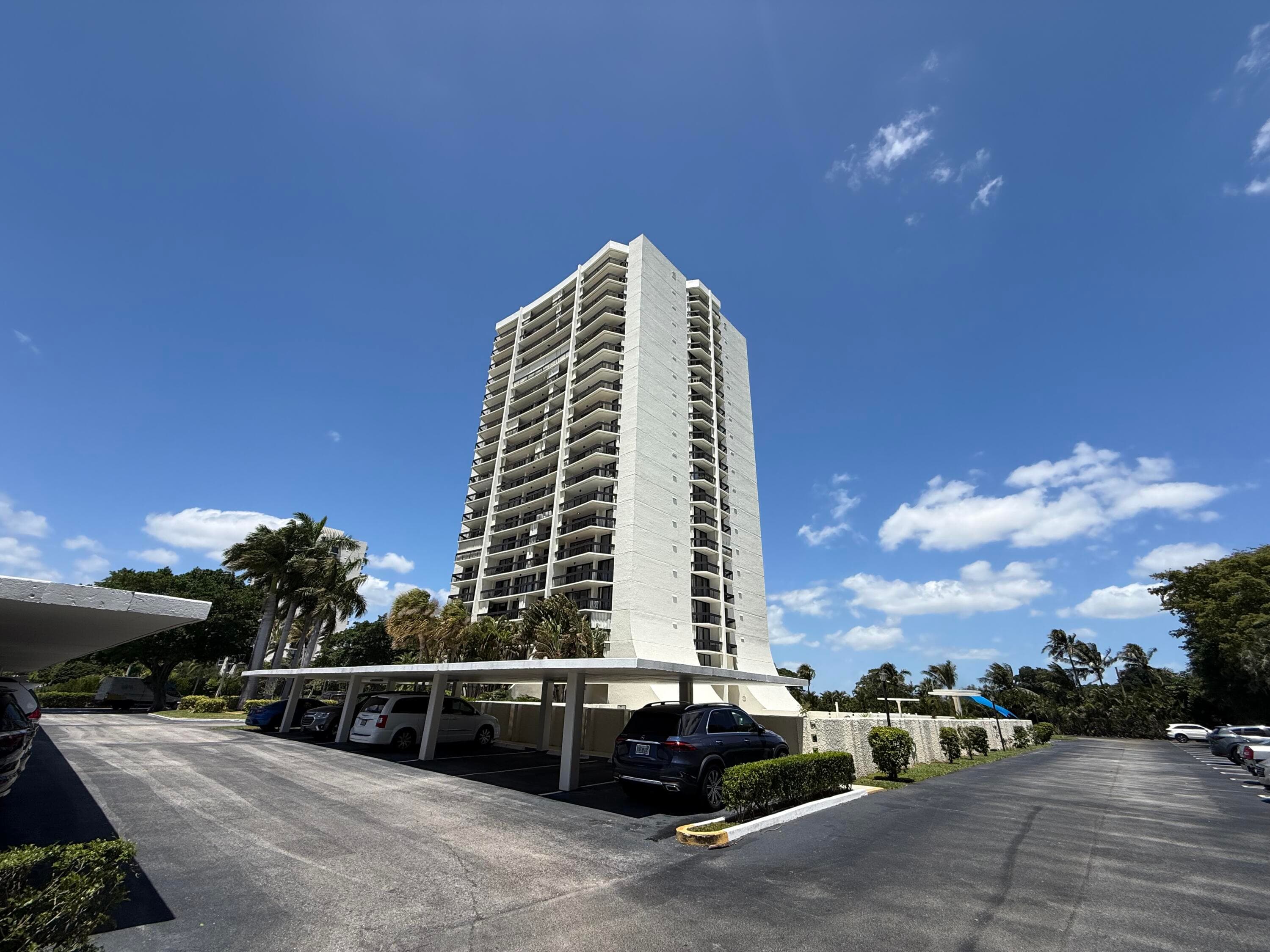 2000 Presidential Way 1204, West Palm Beach, FL 33401 — photo 48 of 56