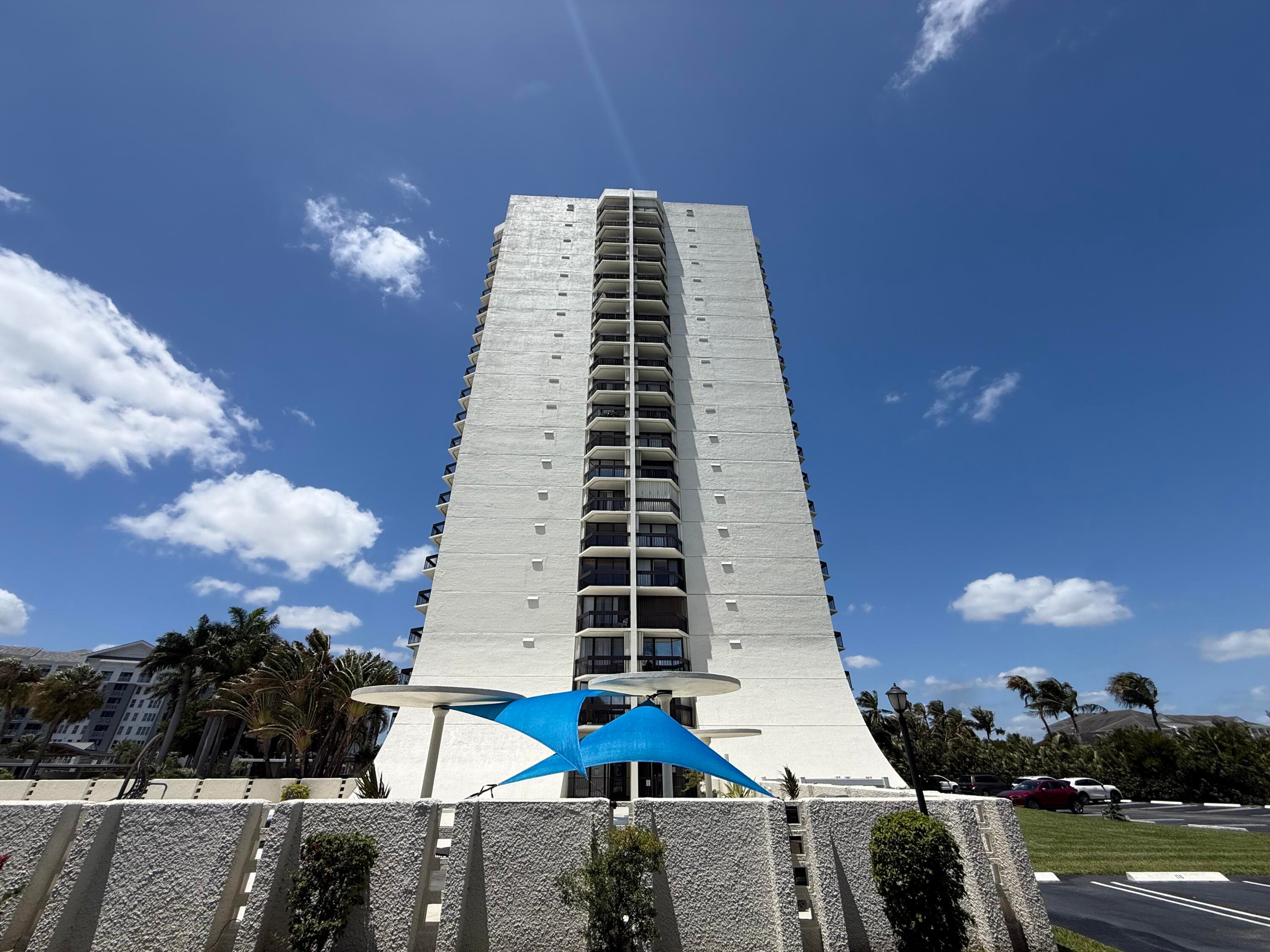 2000 Presidential Way 1204, West Palm Beach, FL 33401 — photo 49 of 56