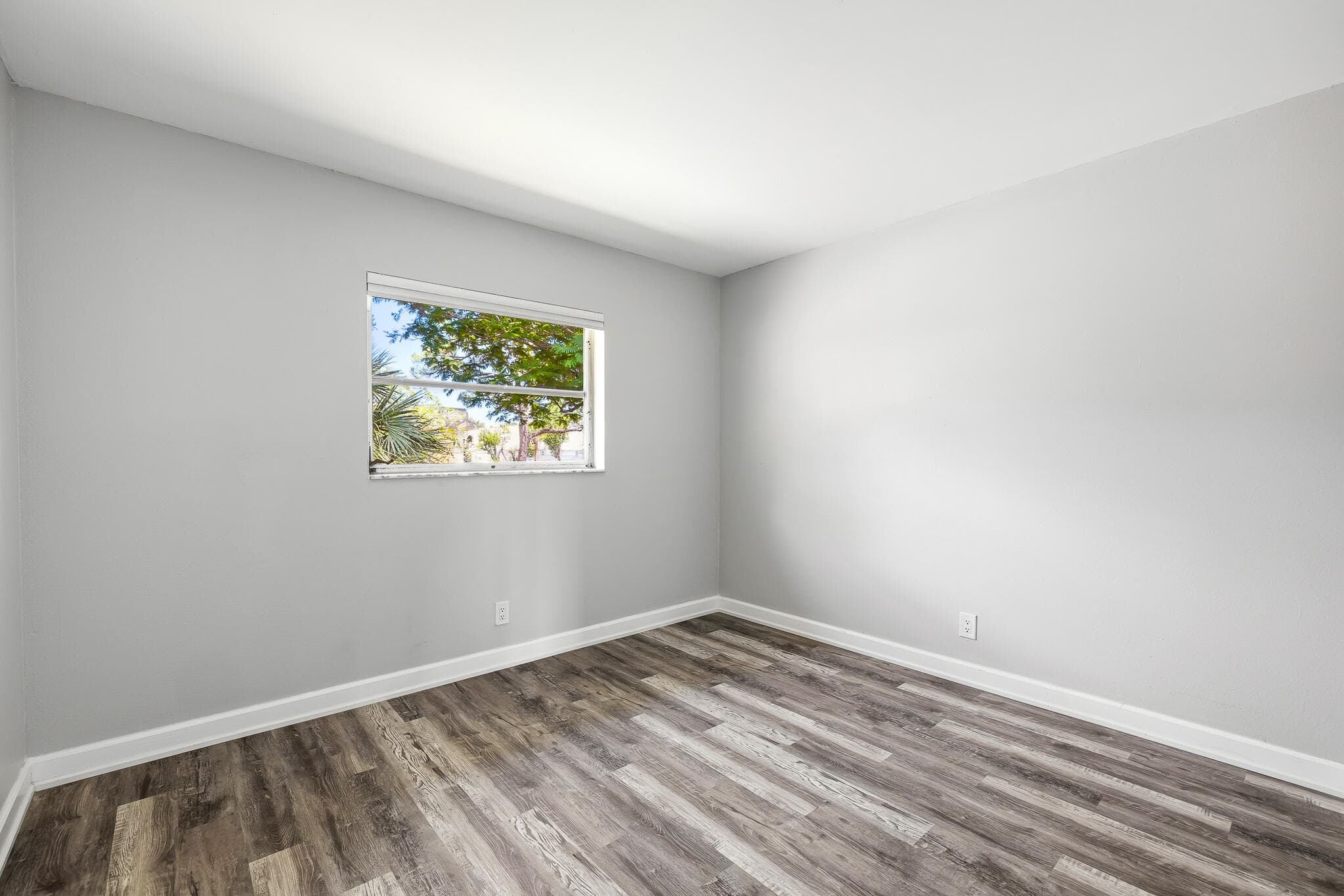 5162 NE 6th Avenue 317, Oakland Park, FL 33334 — photo 10 of 15